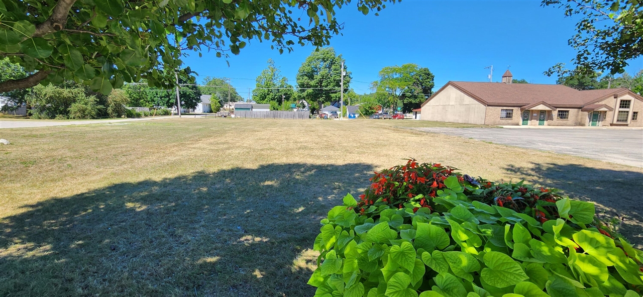 main property photo 5