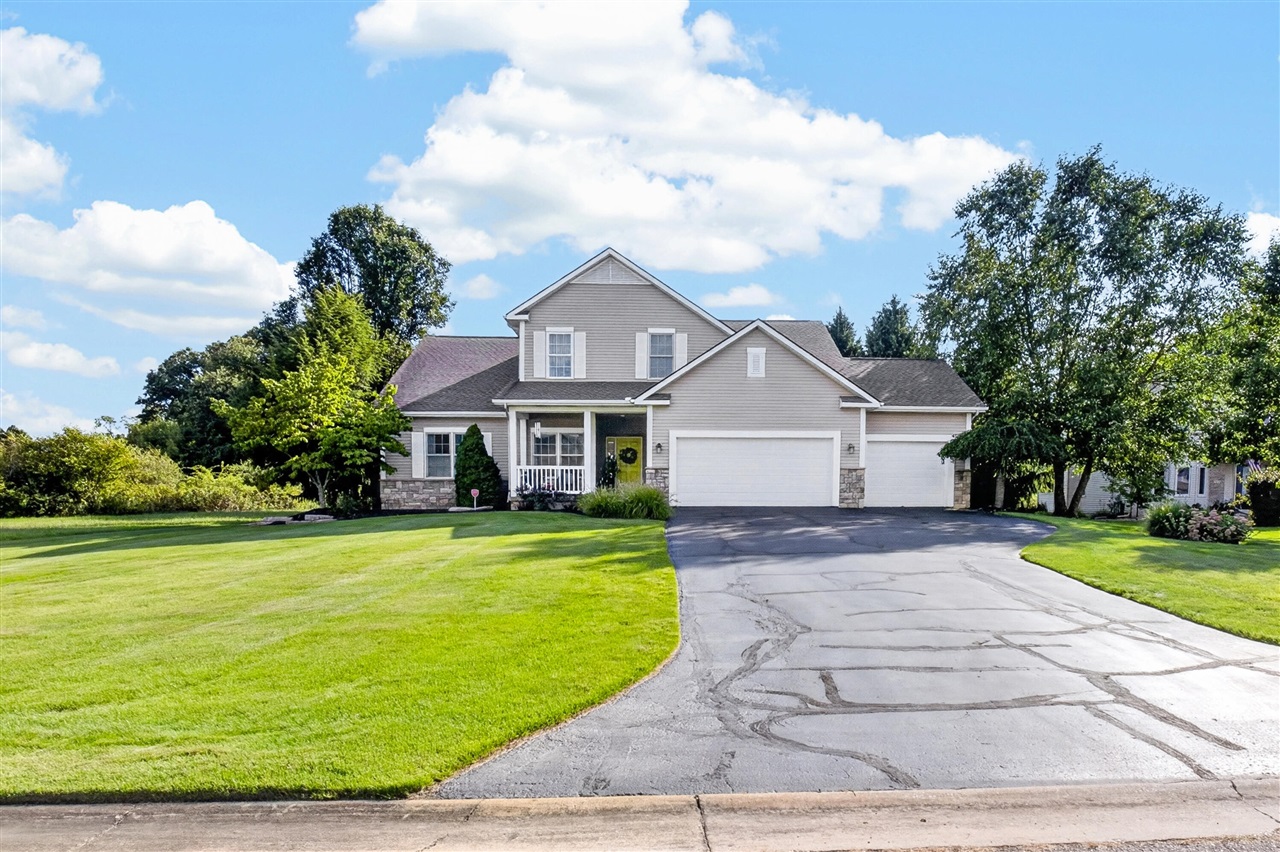 main property photo 0