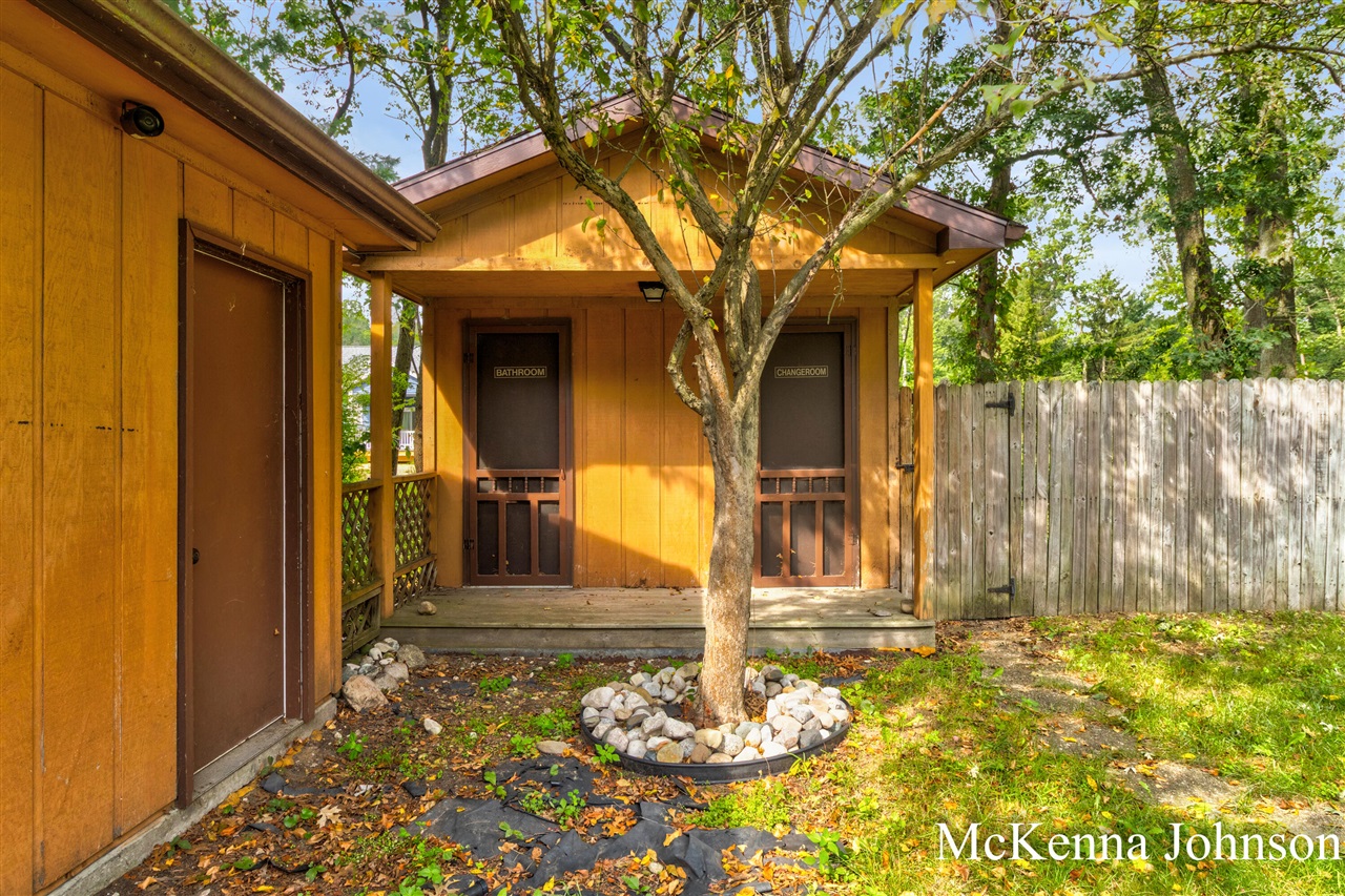 main property photo 62