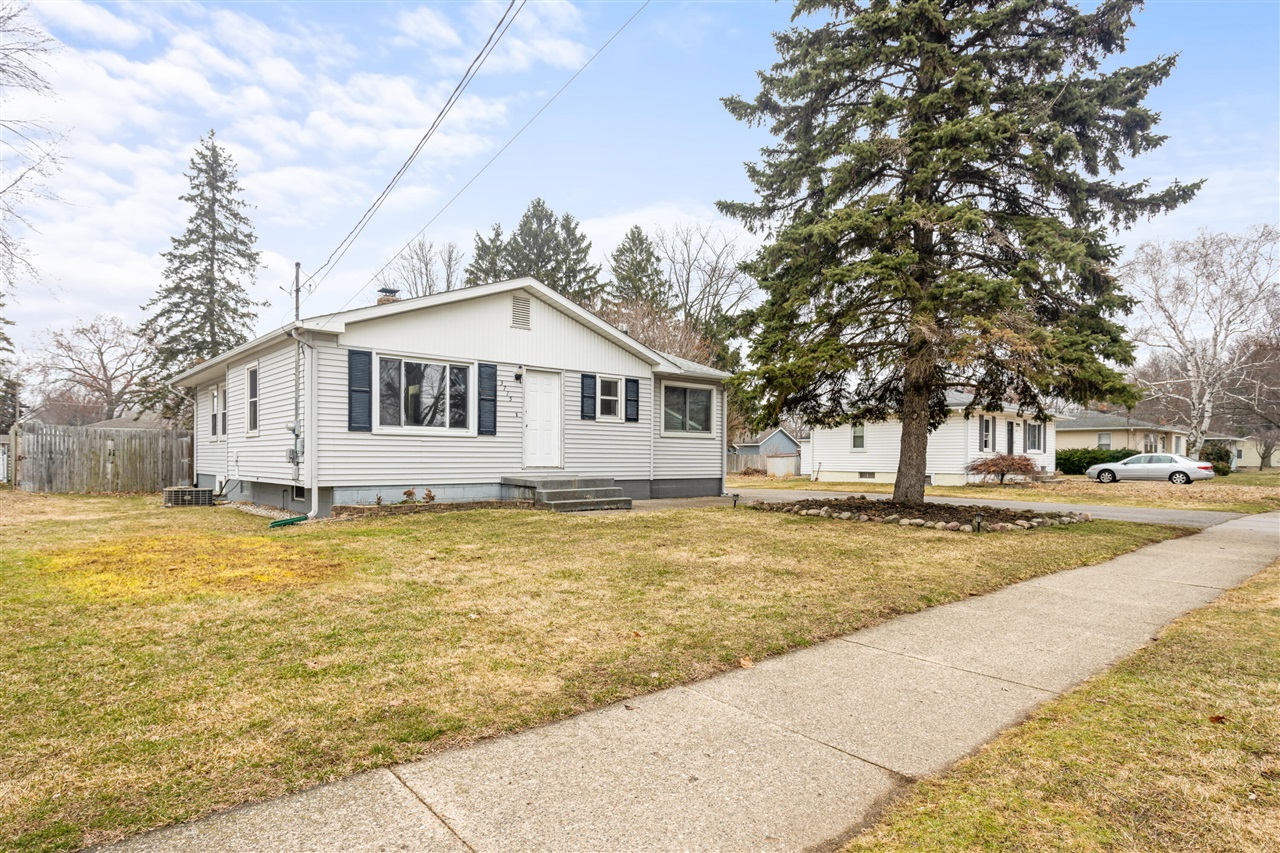 main property photo 2