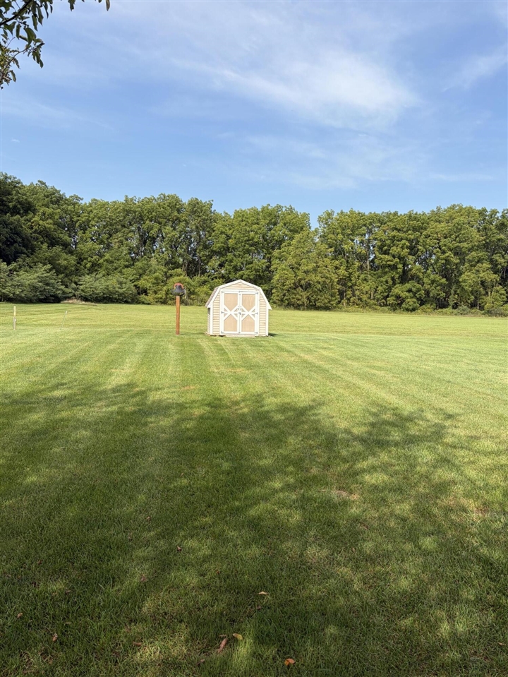 main property photo 22