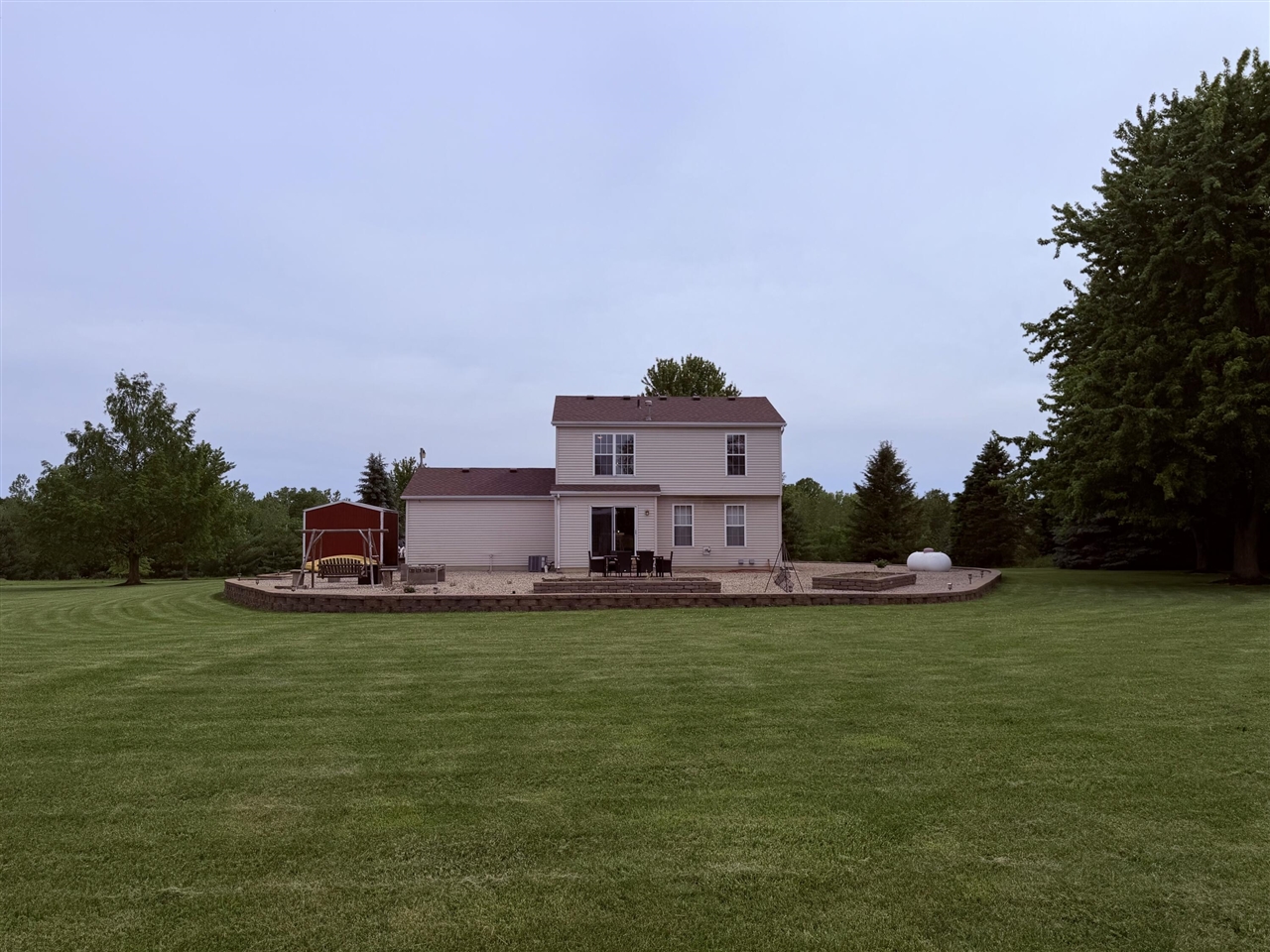 main property photo 33