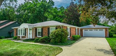 image of property with 3 Bed | 2 Bath | 2,440 Sqft