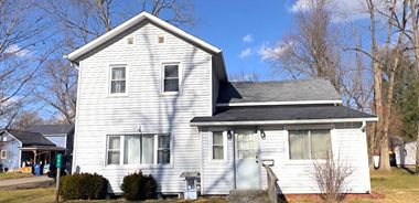 image of property with 3 Bed | 2 Bath | 945 Sqft