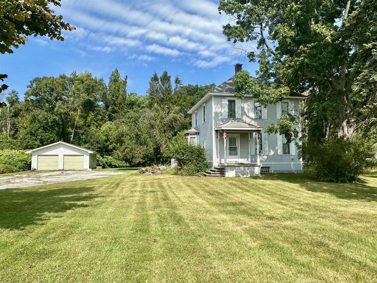 main property photo 0