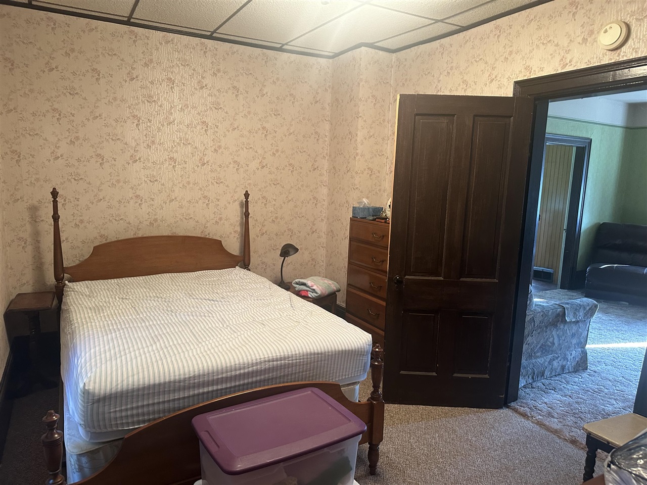 main property photo 17
