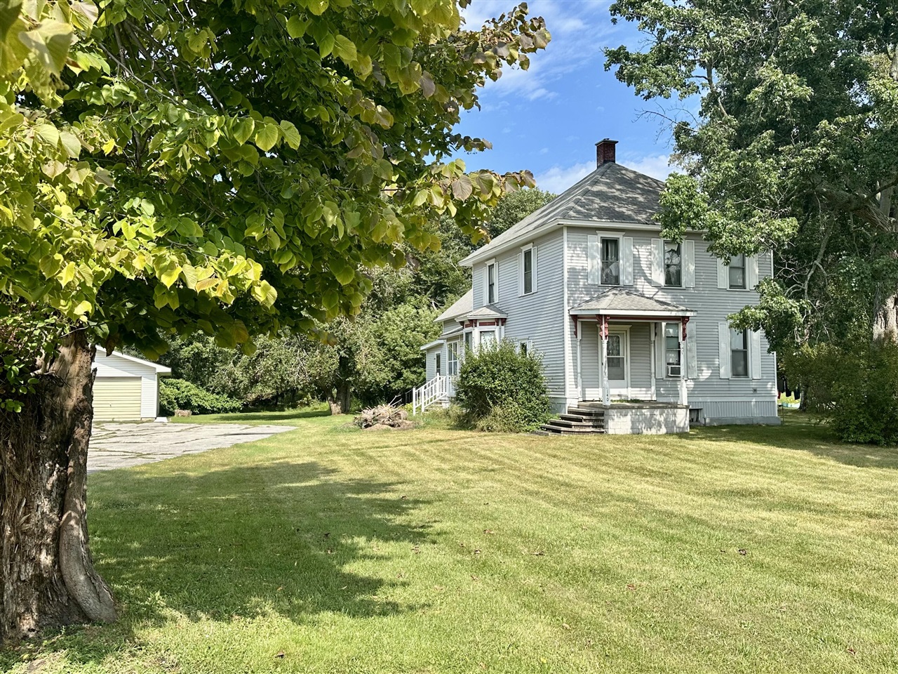 main property photo 2