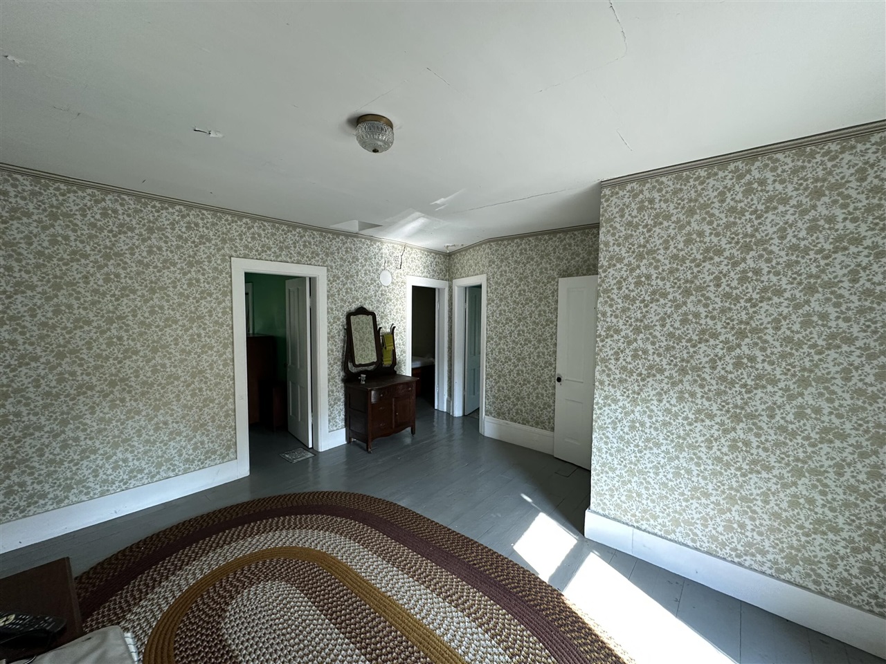 main property photo 22