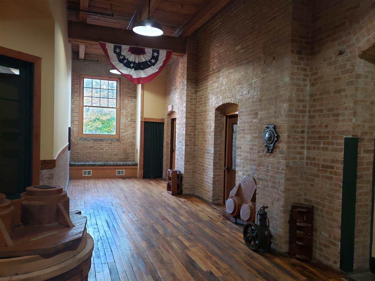 main property photo 12