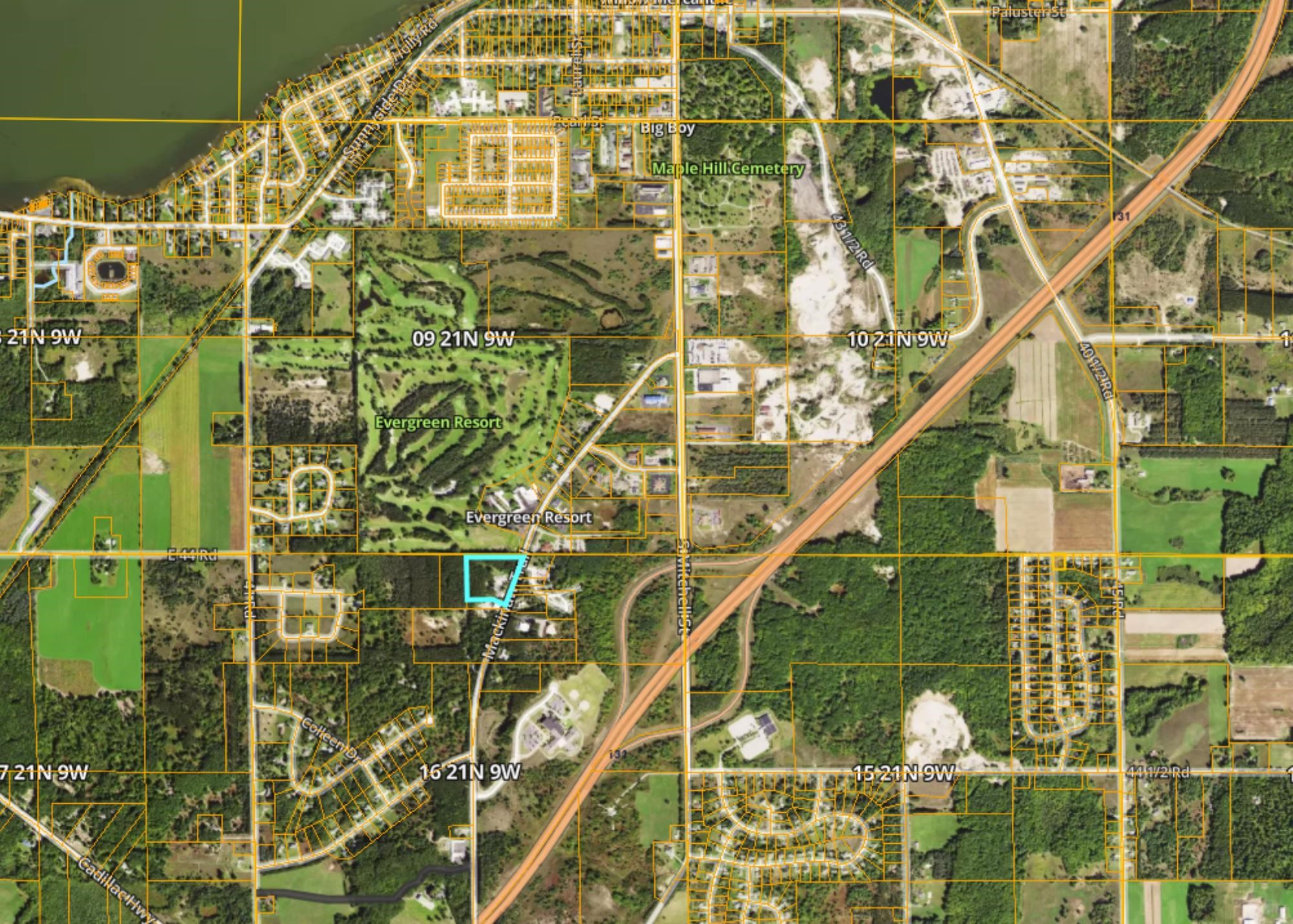 main property photo 4