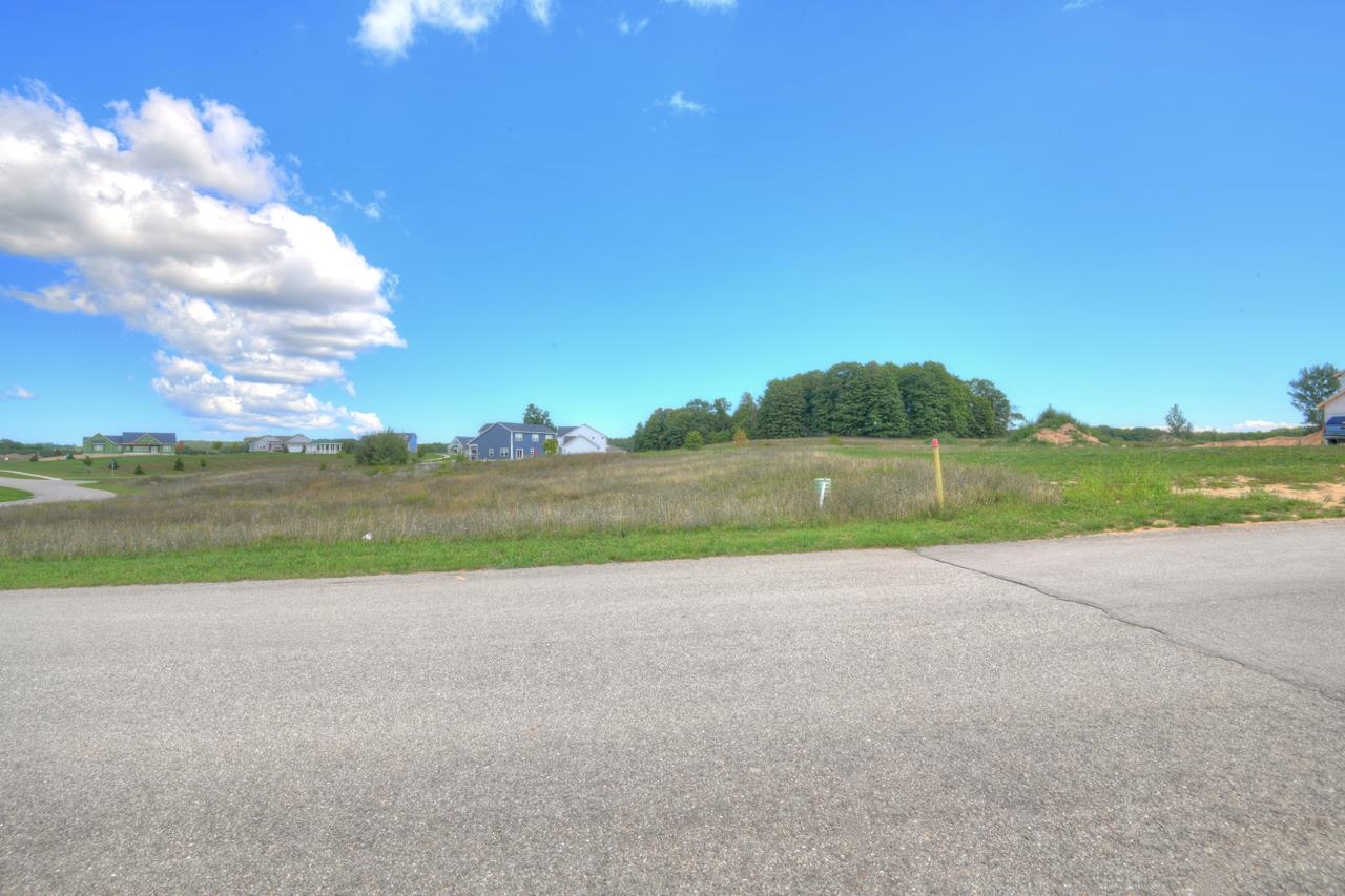 main property photo 5