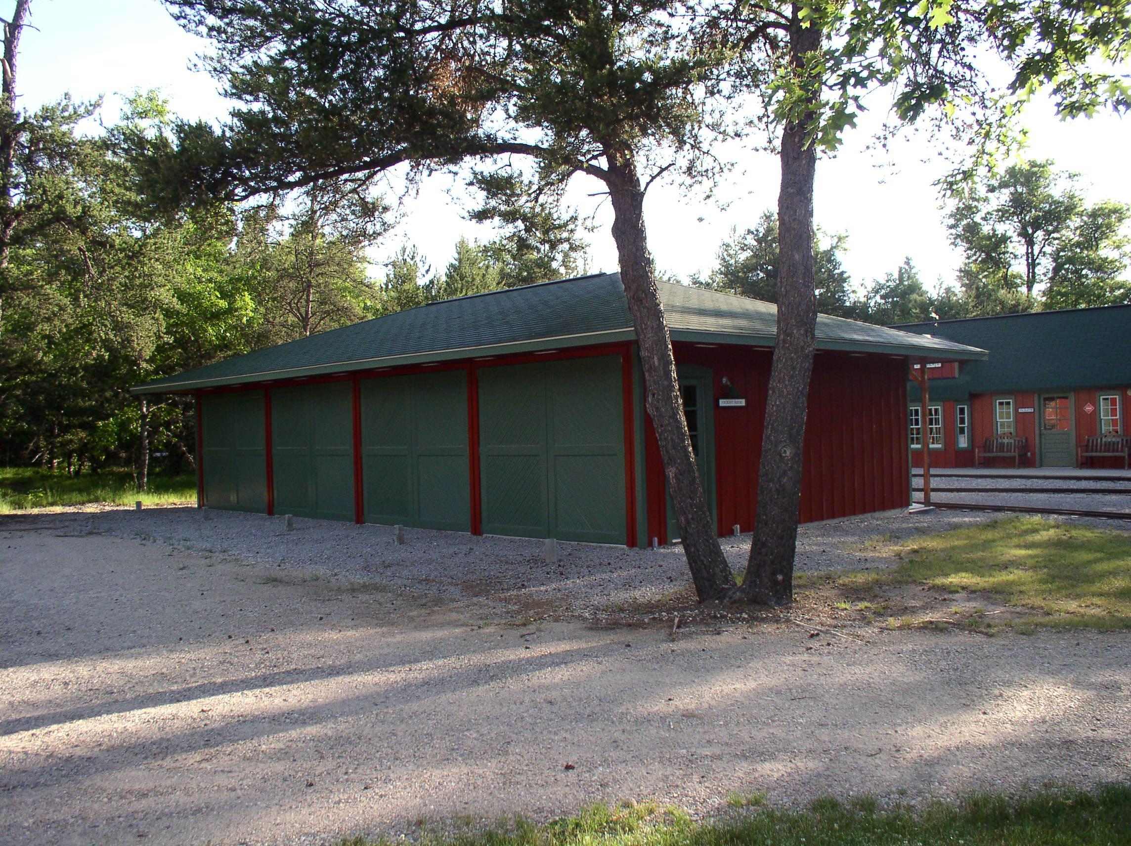 main property photo 20