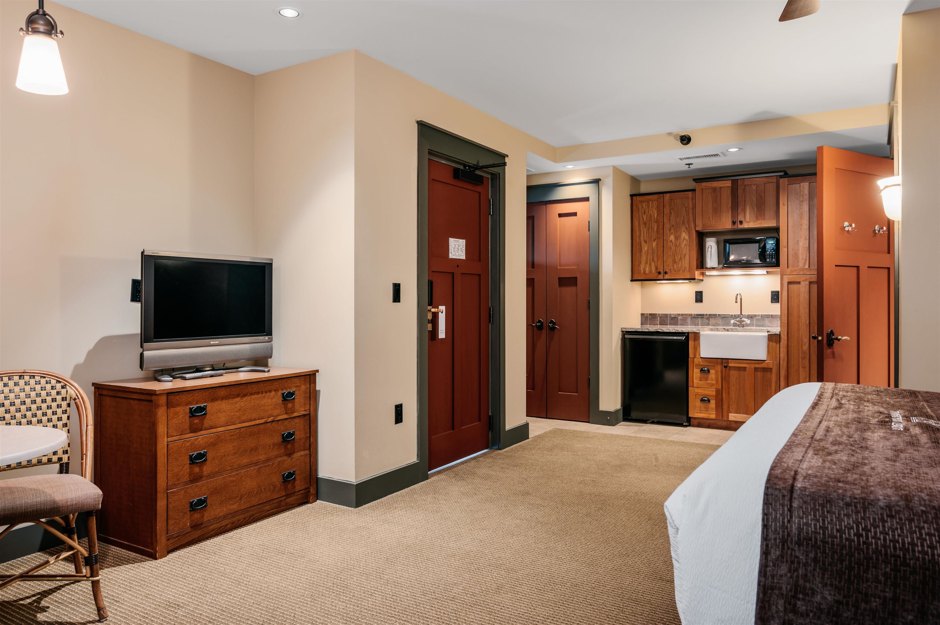 main property photo 49