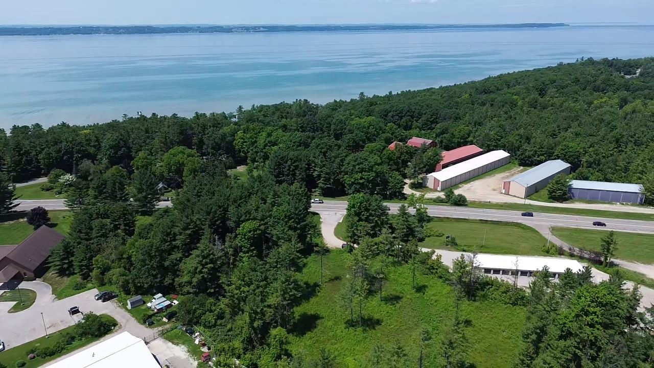 main property photo 13