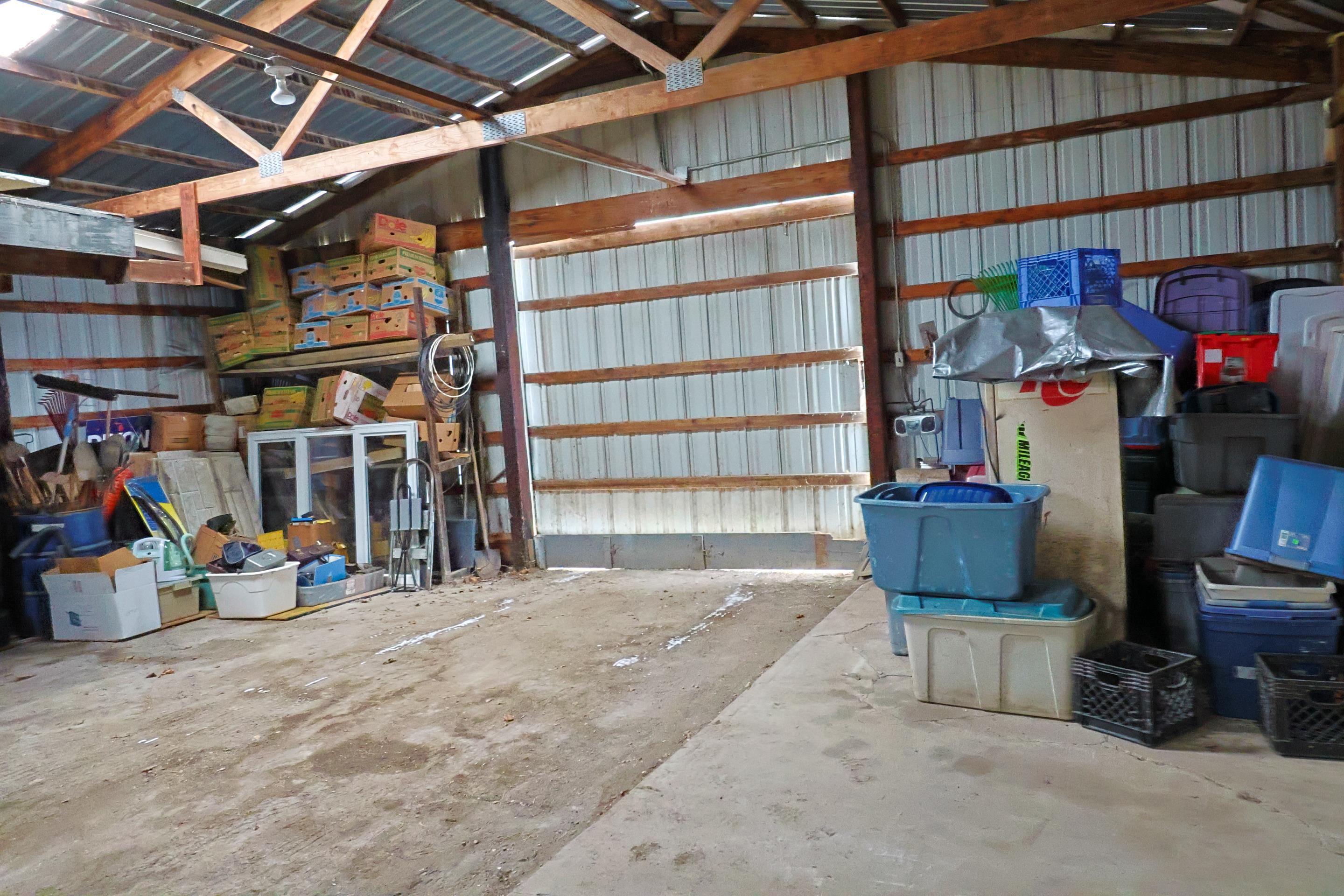main property photo 25