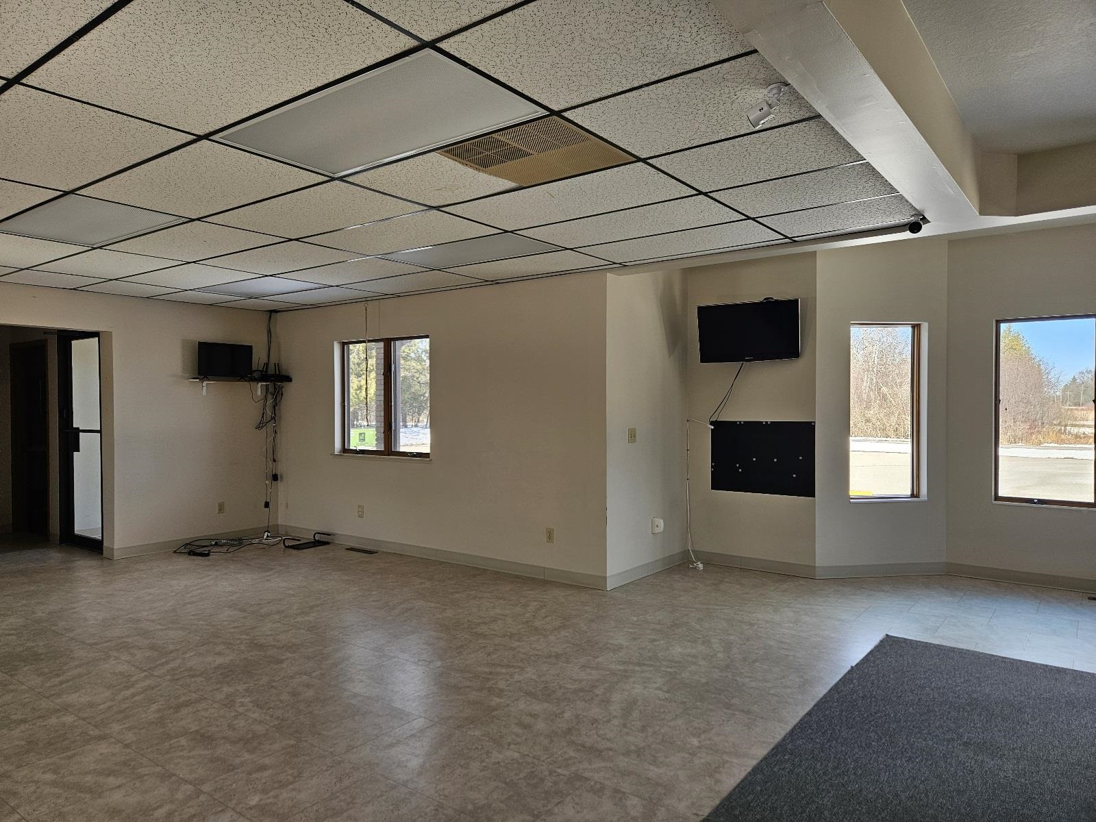 main property photo 47