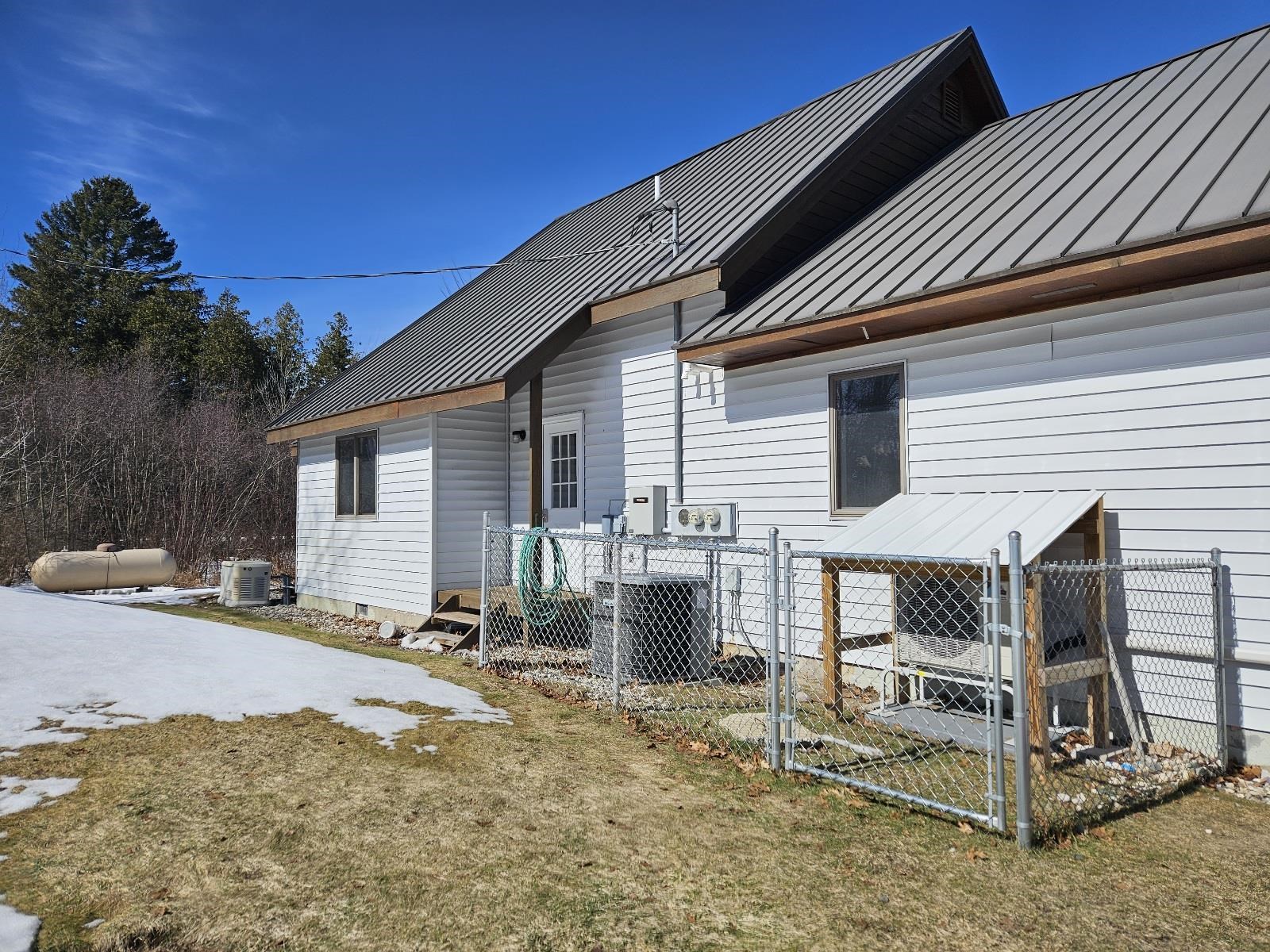 main property photo 66