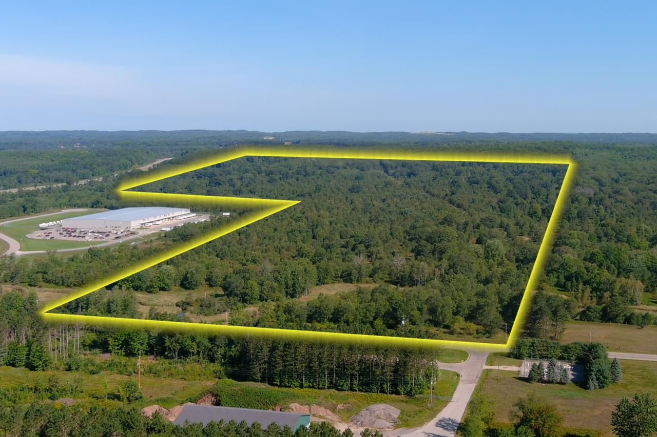 main property photo 4