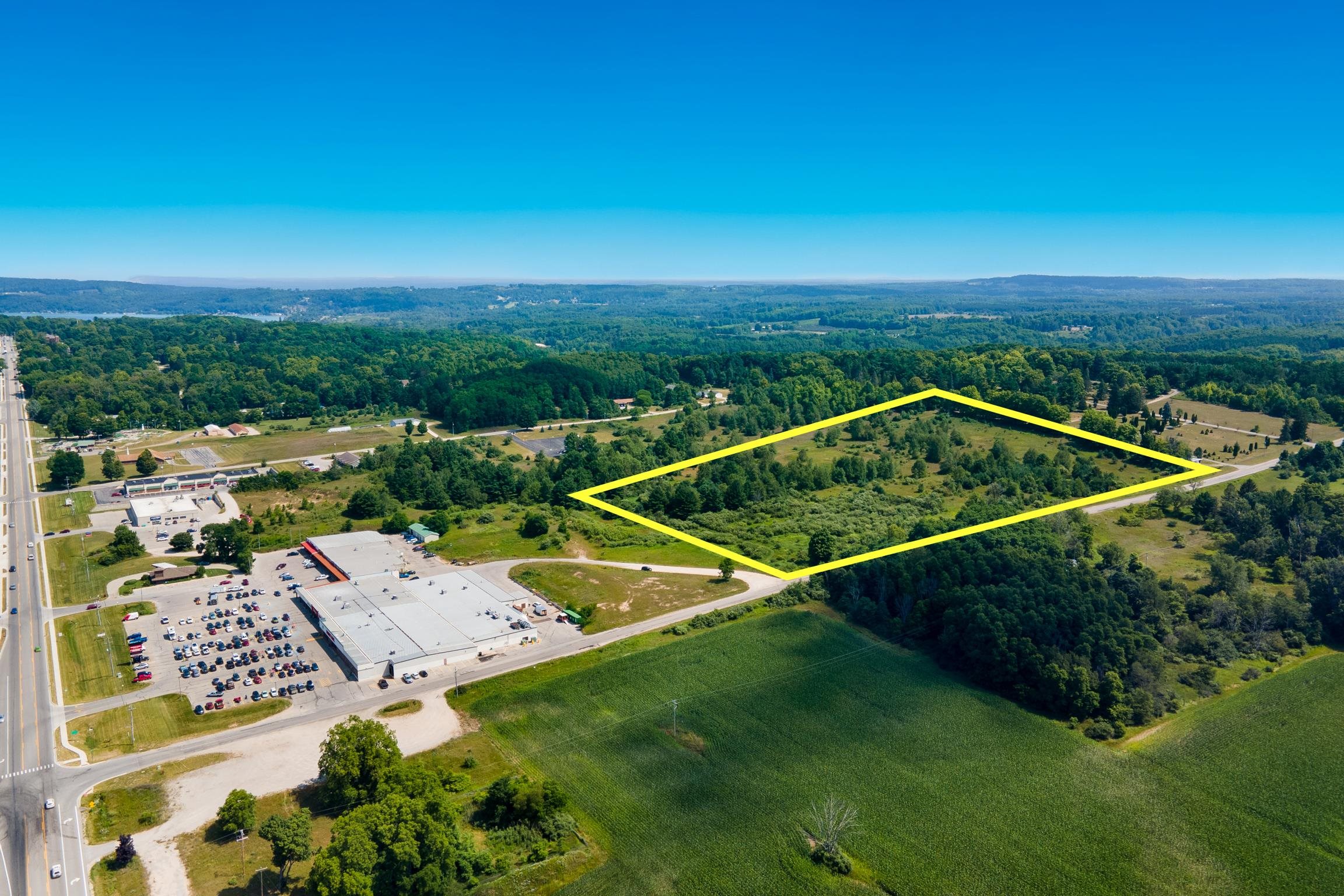 main property photo 0