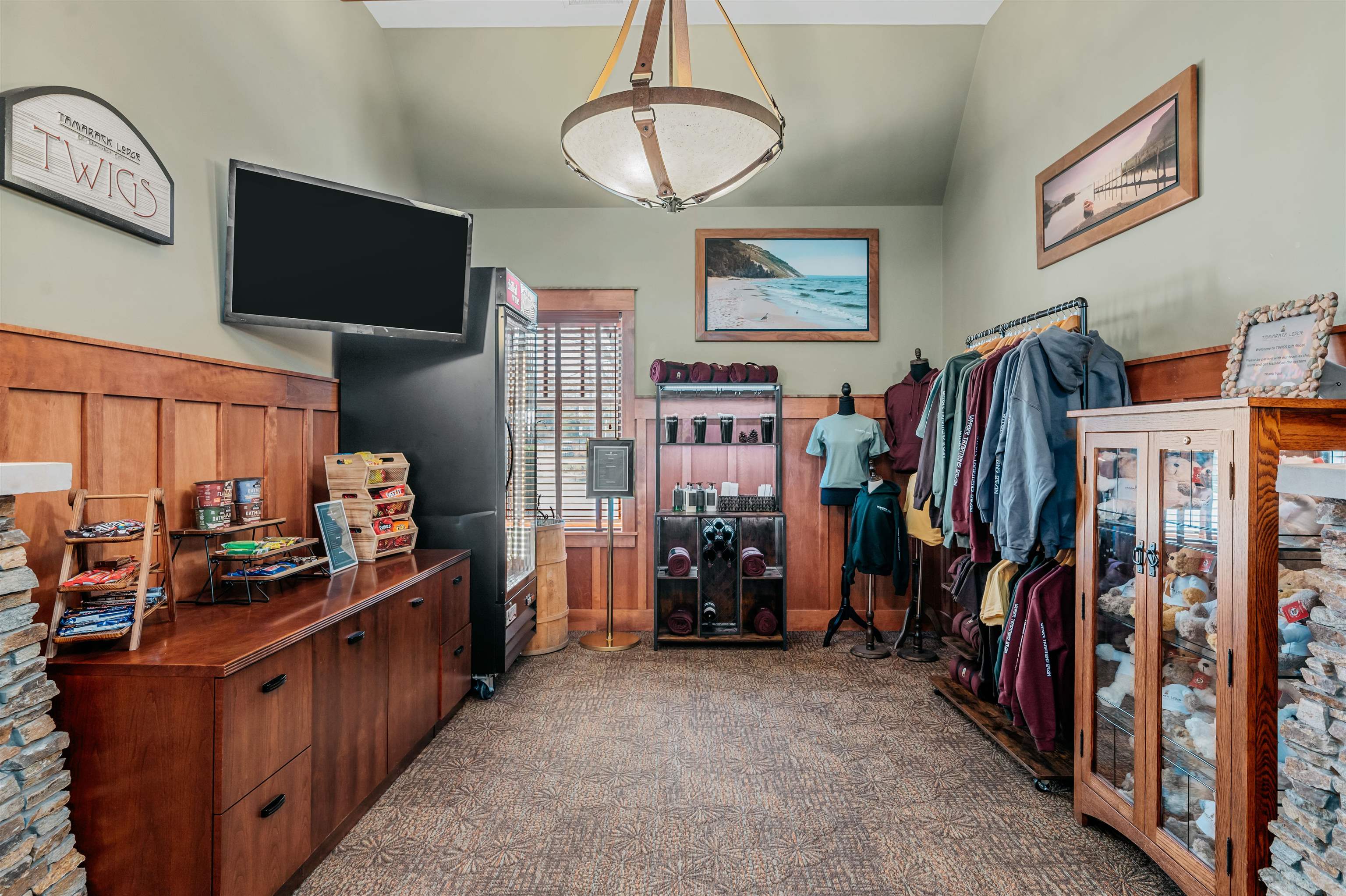 main property photo 72