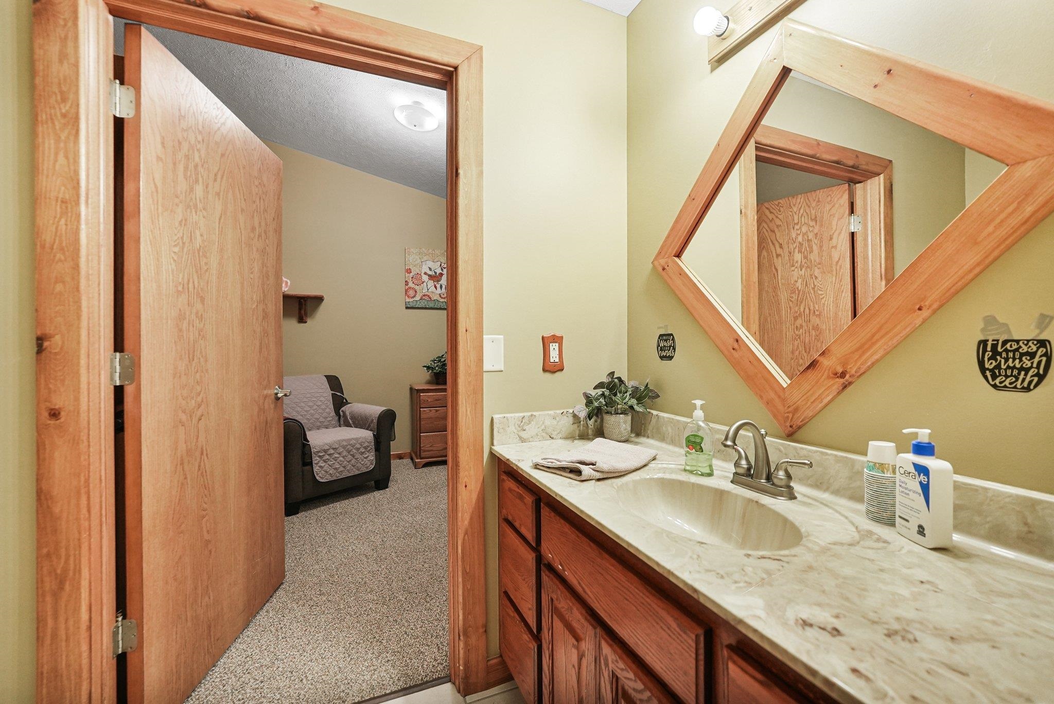 main property photo 64
