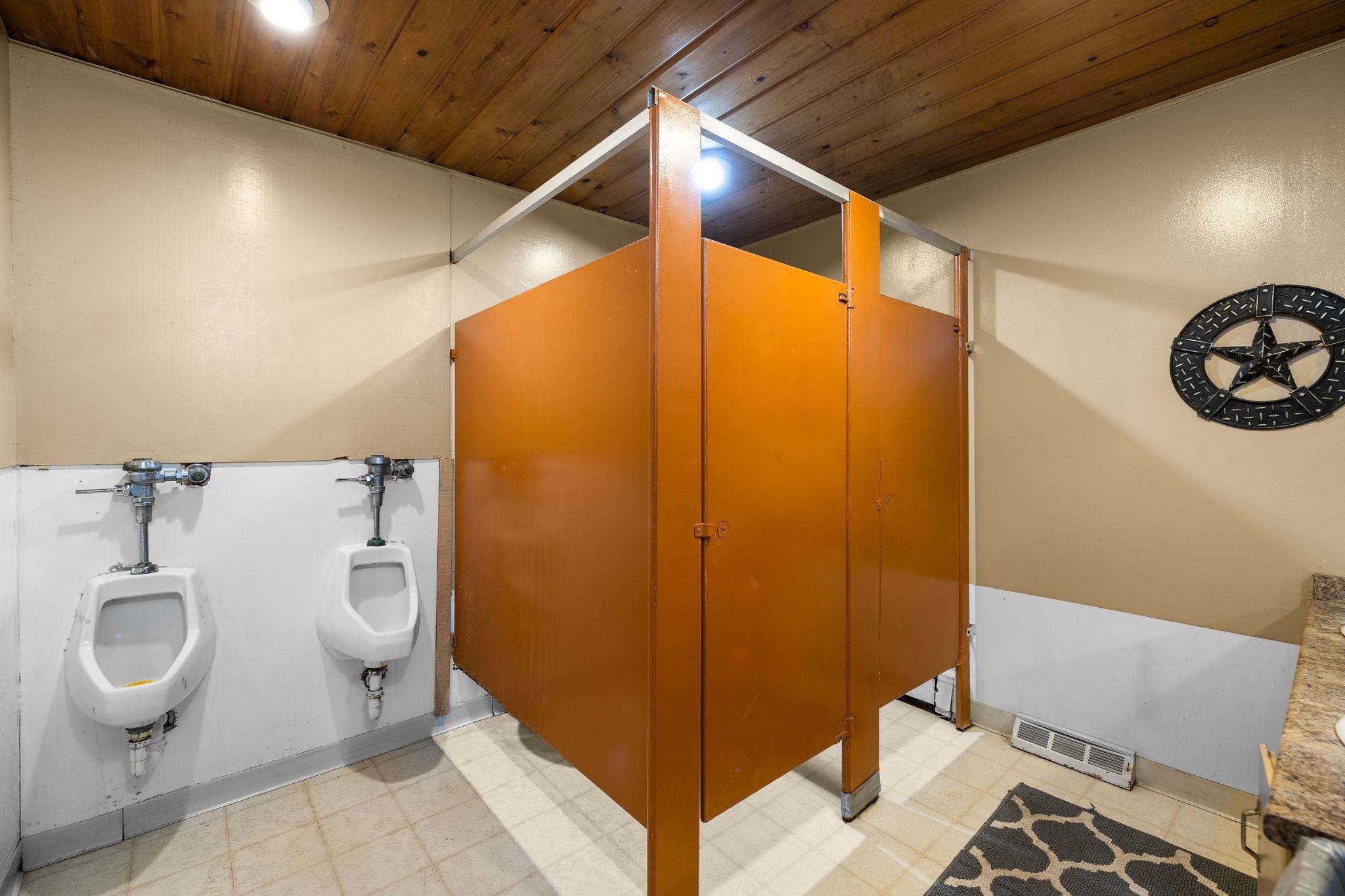 main property photo 73
