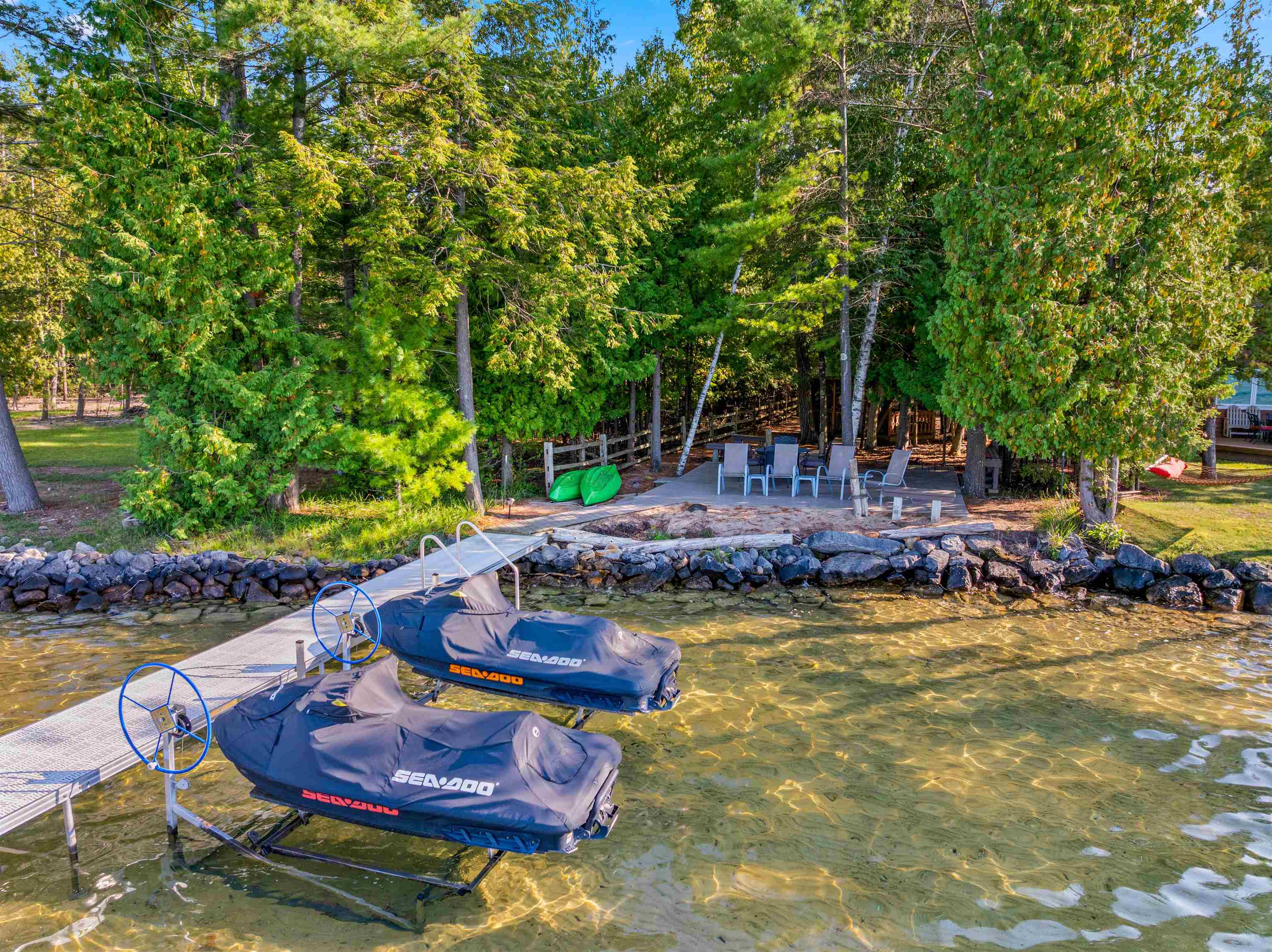 main property photo 44