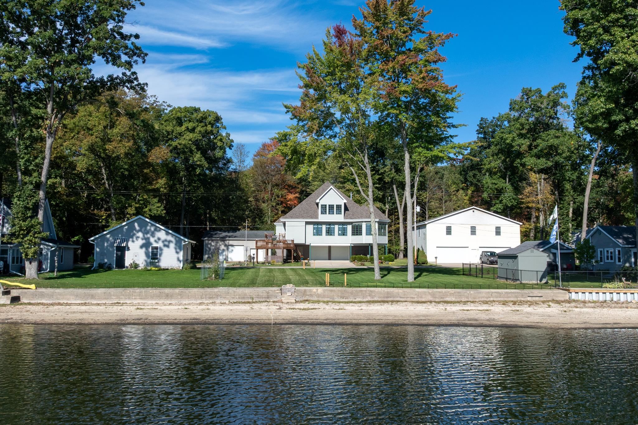 main property photo 82