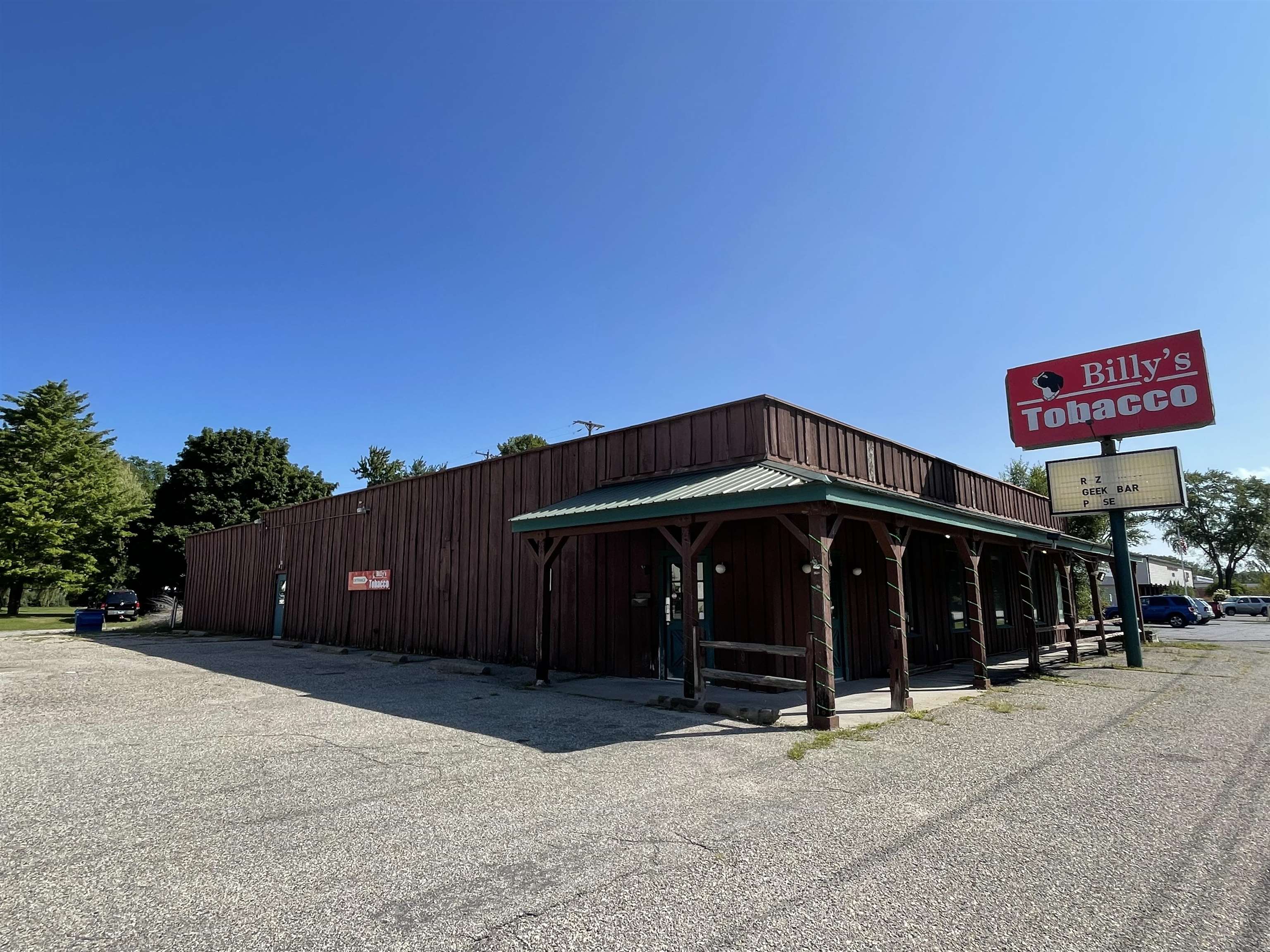 main property photo 46