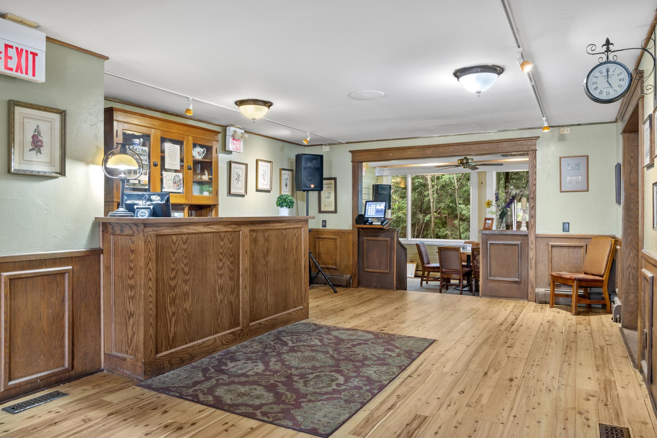 main property photo 14