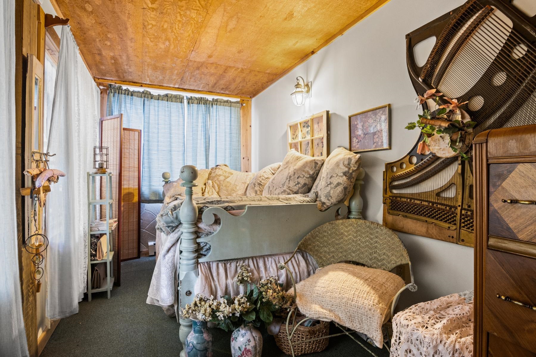 main property photo 19