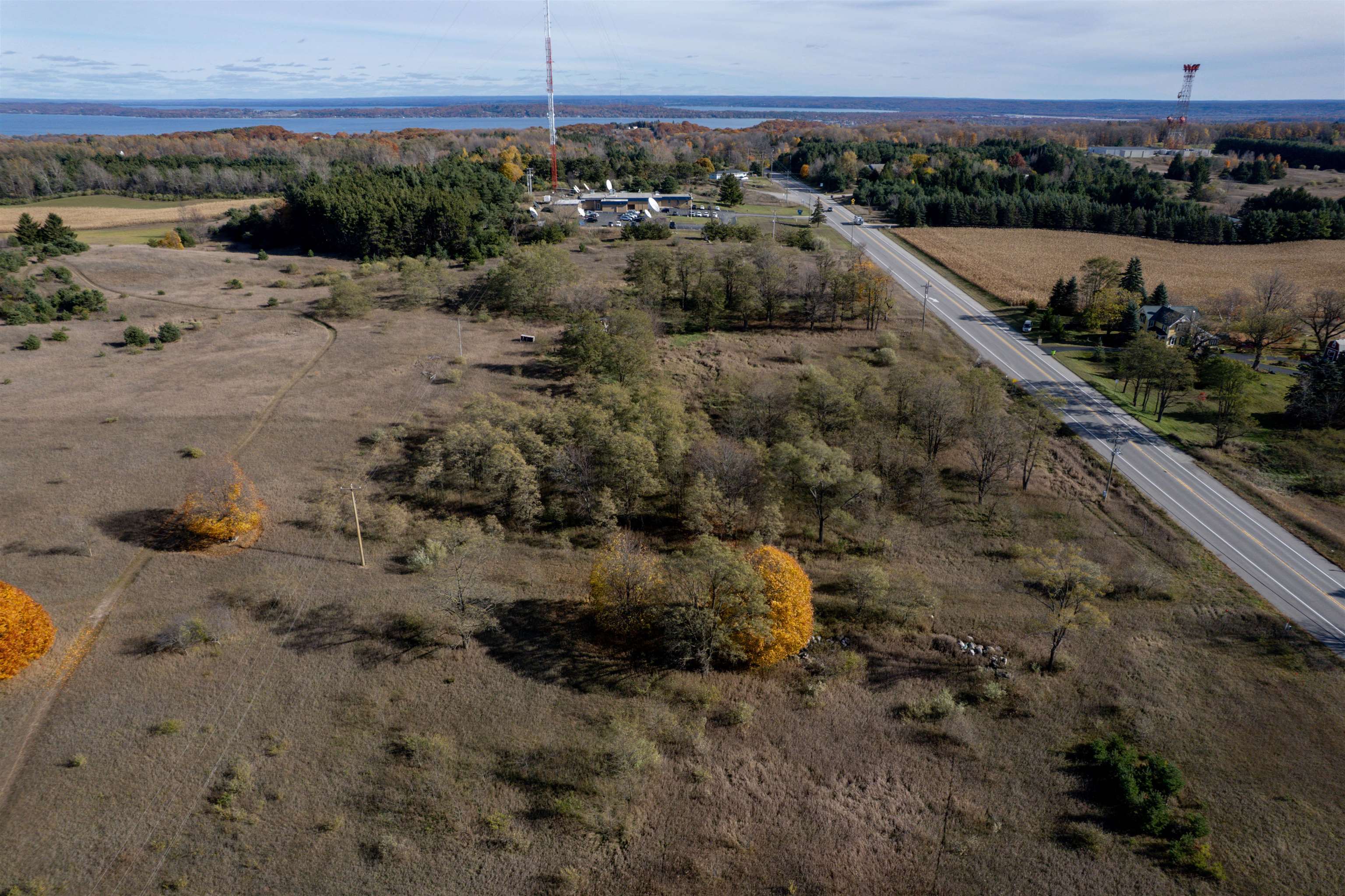 main property photo 4