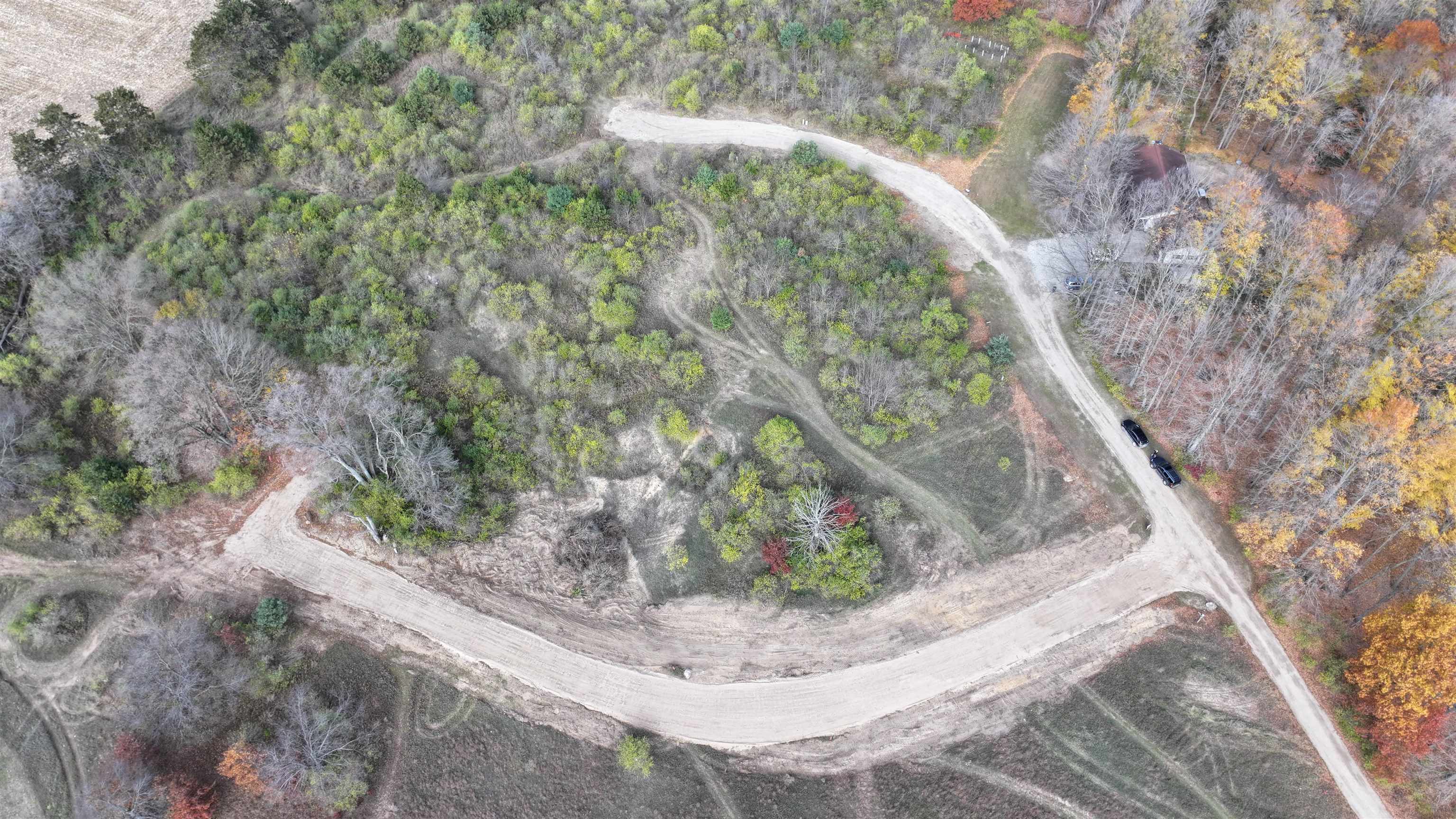 main property photo 9