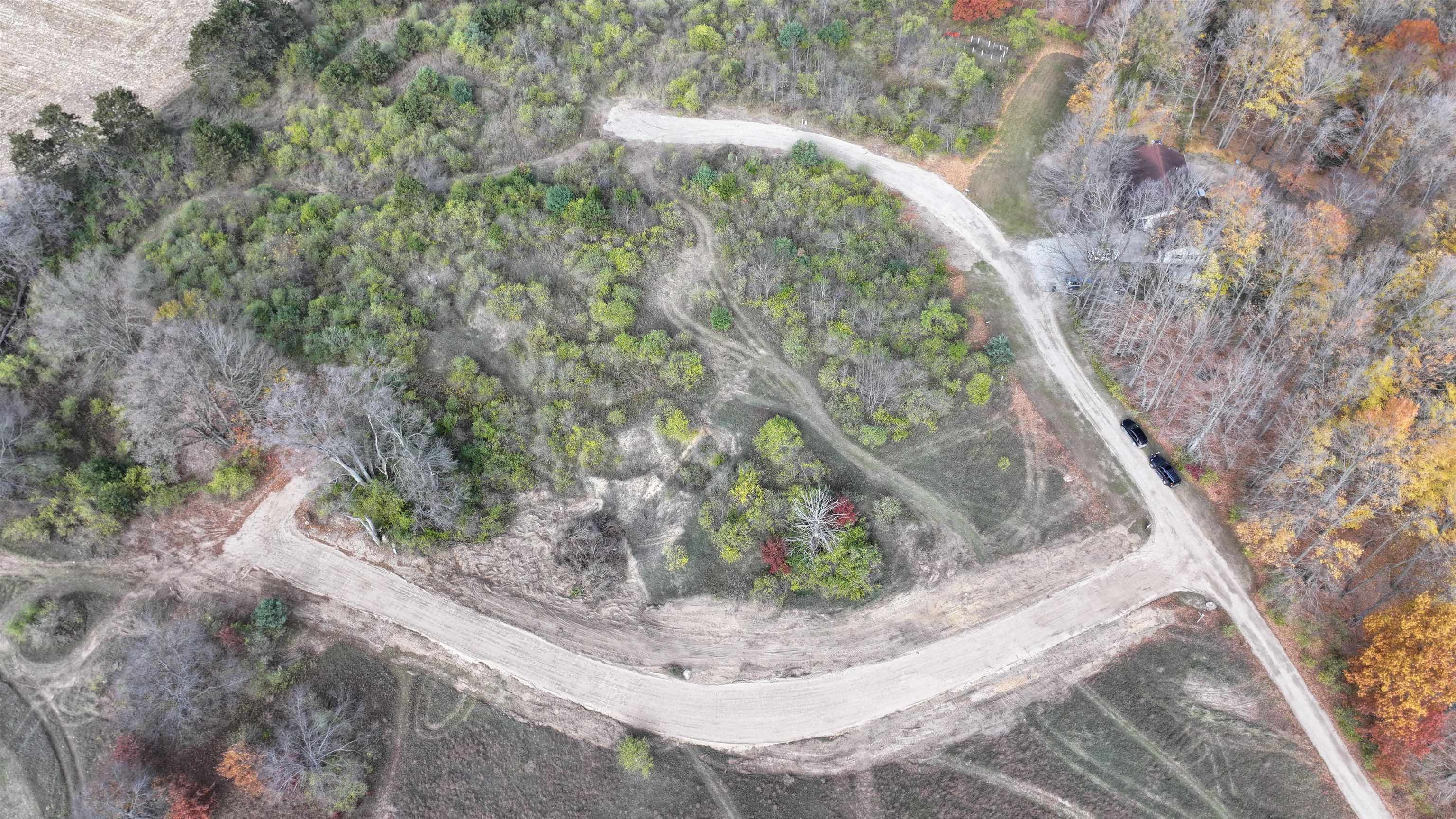 main property photo 9
