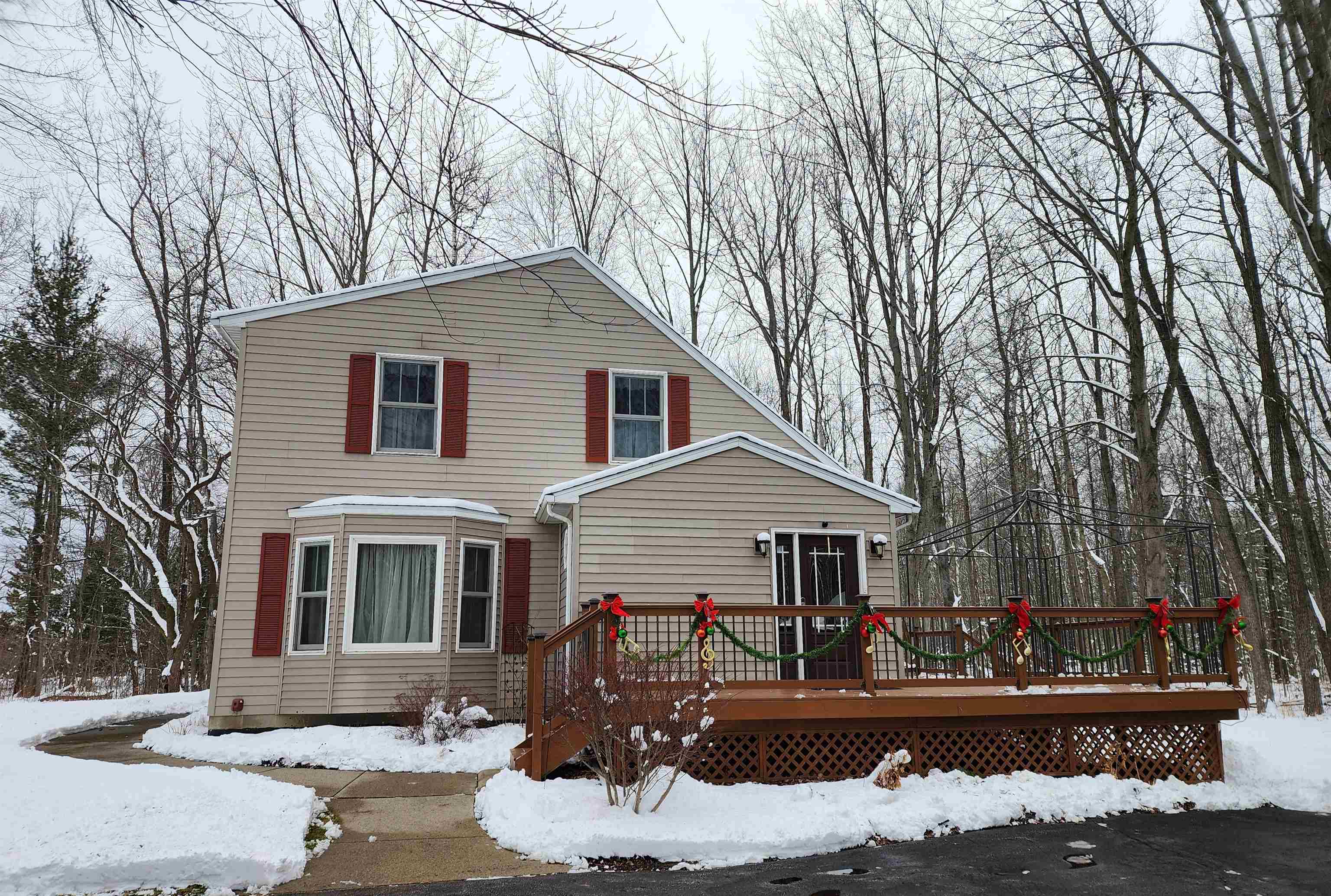 main property photo 51