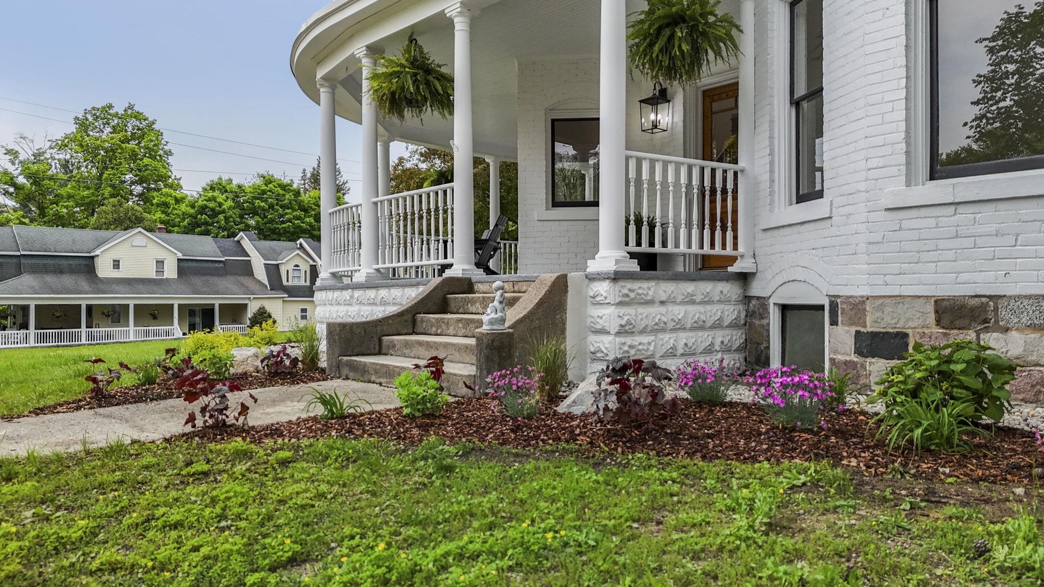 main property photo 59