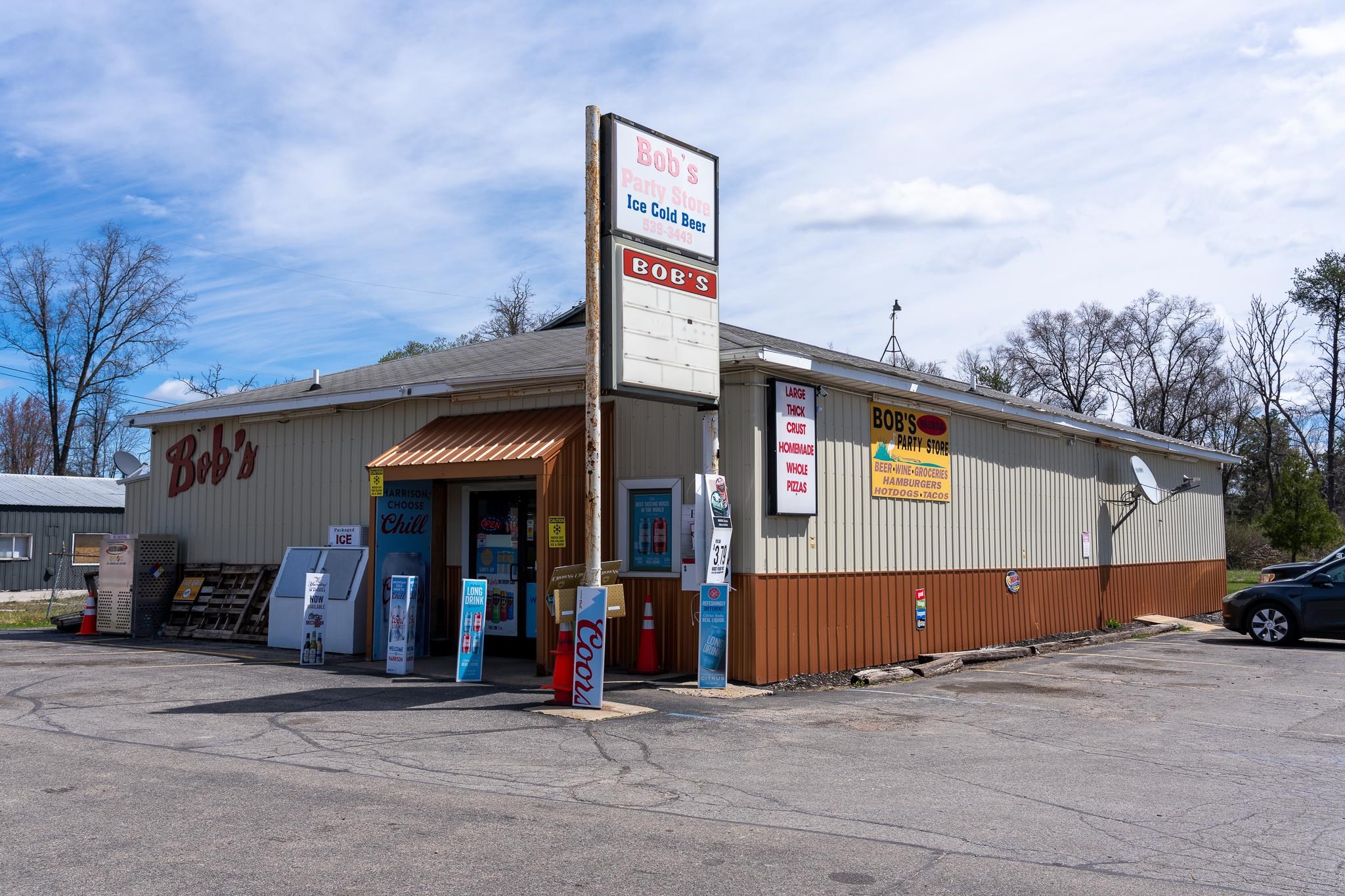 main property photo 41