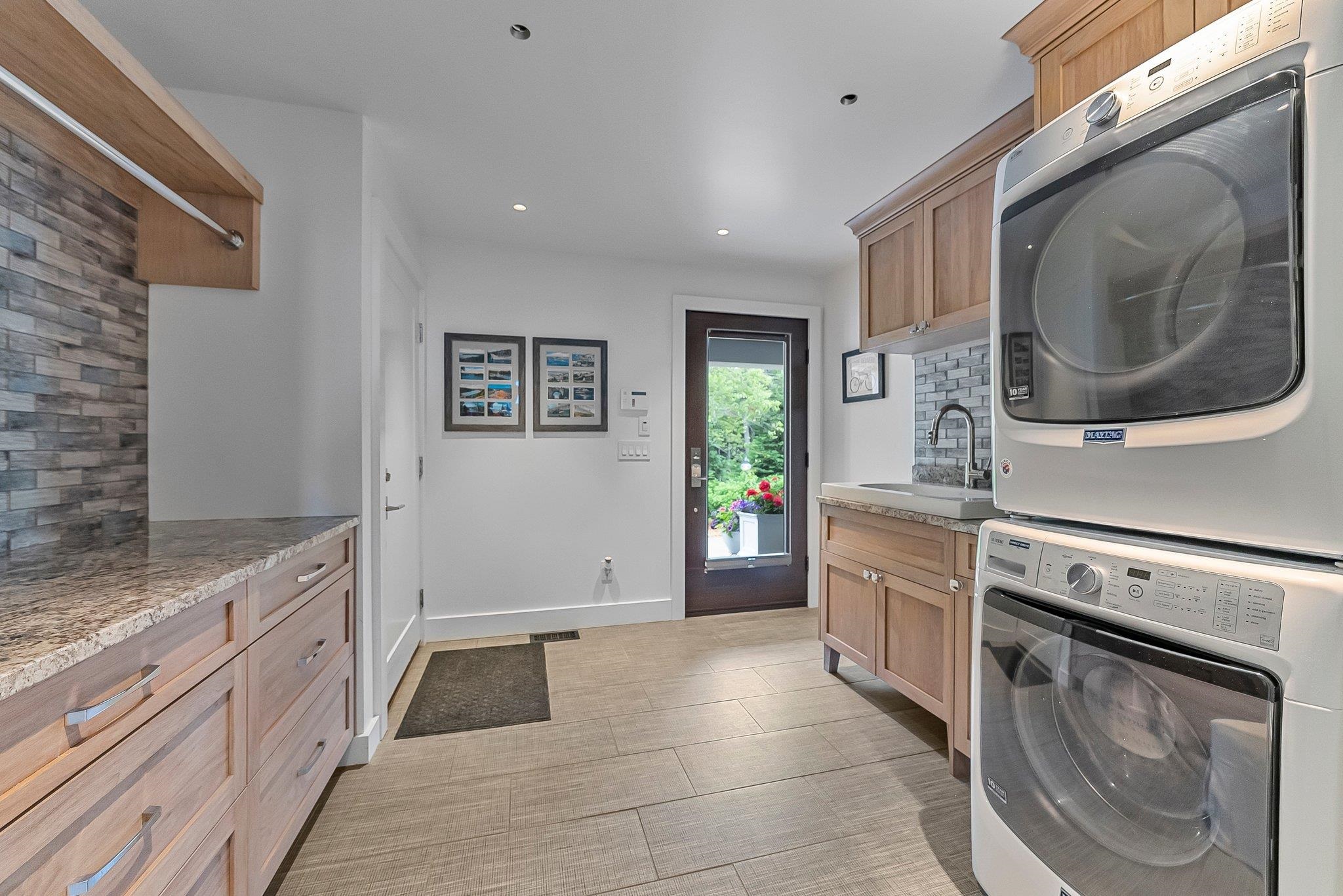 main property photo 74
