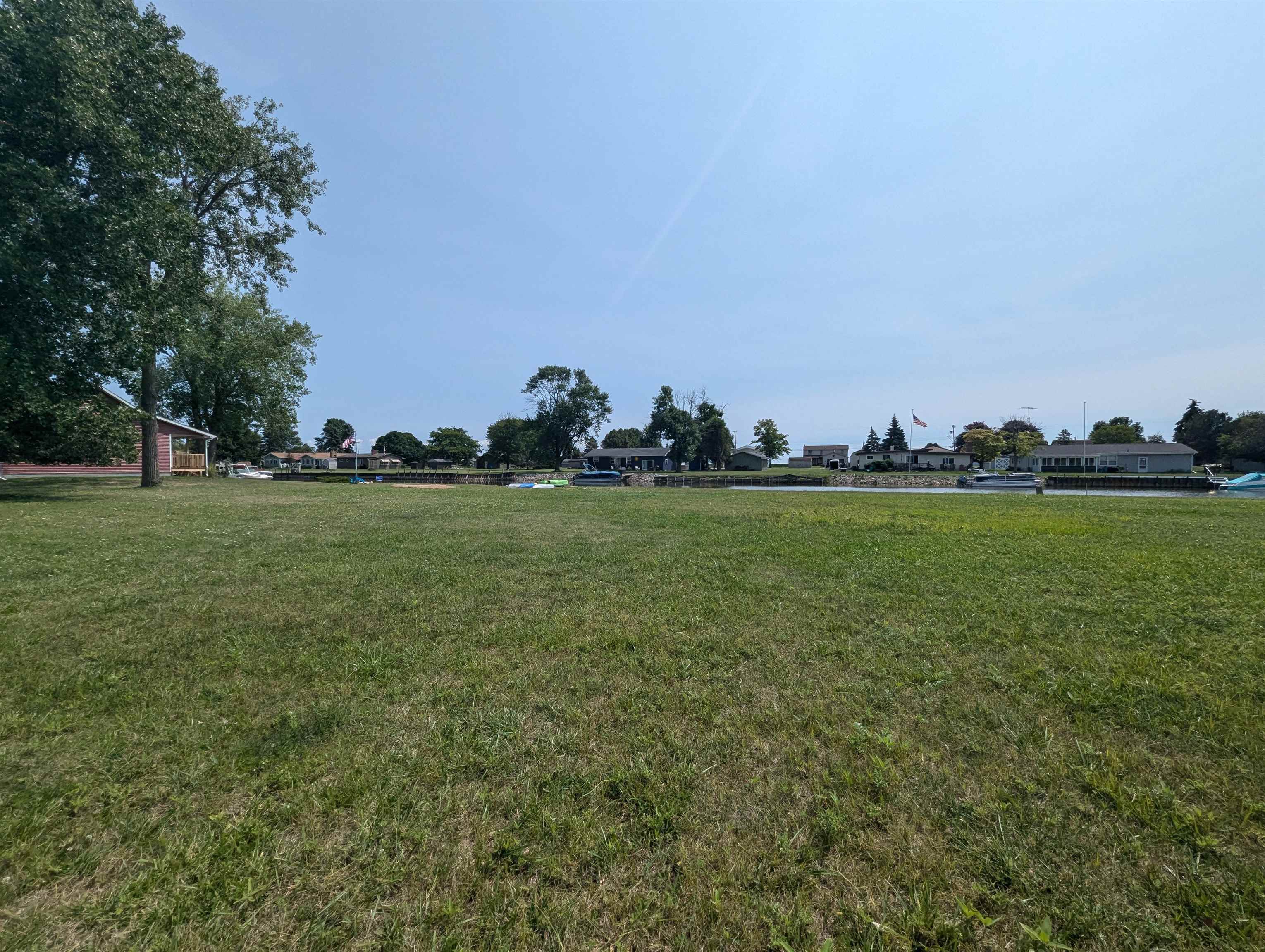 main property photo 17