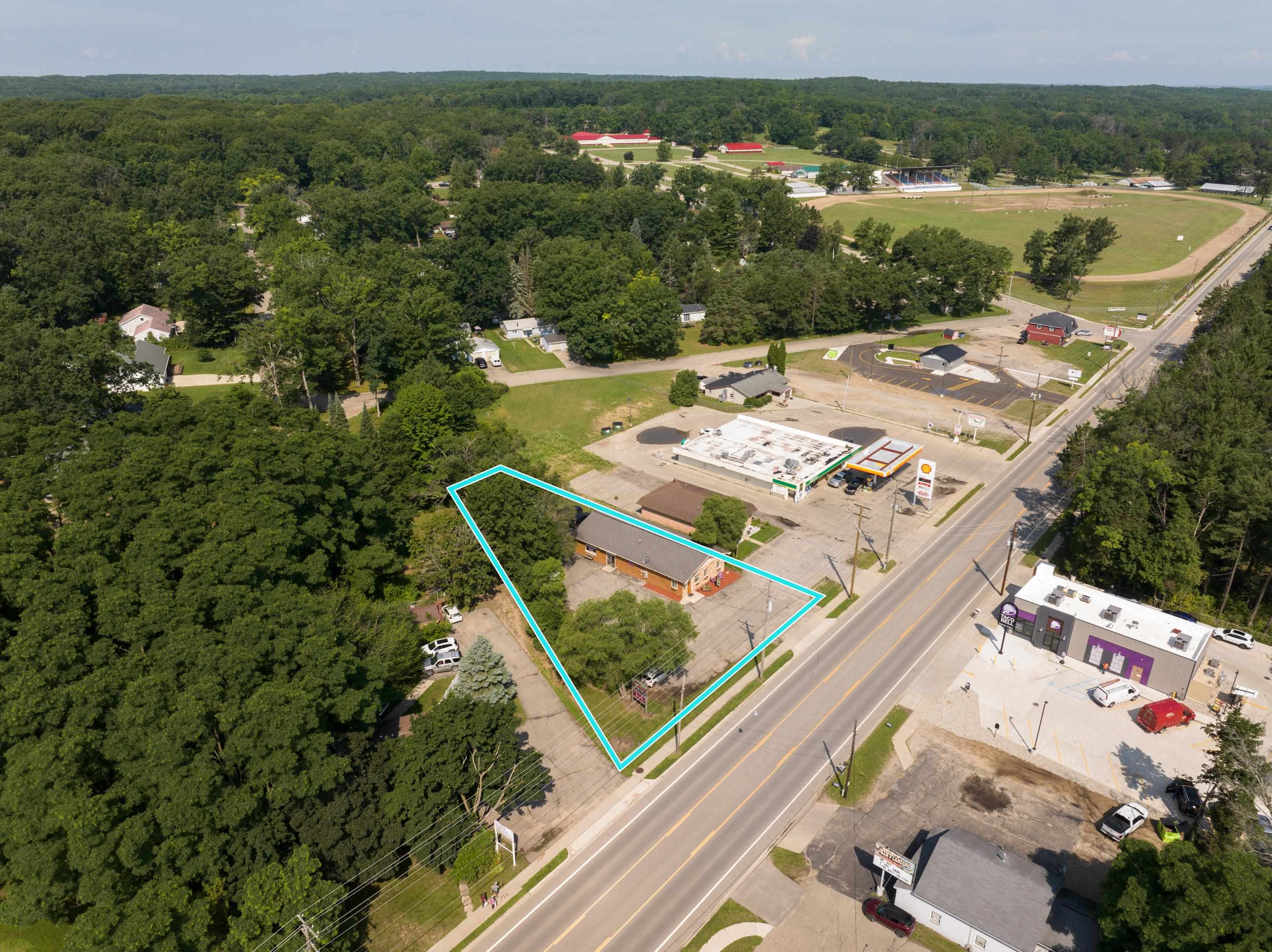 main property photo 35