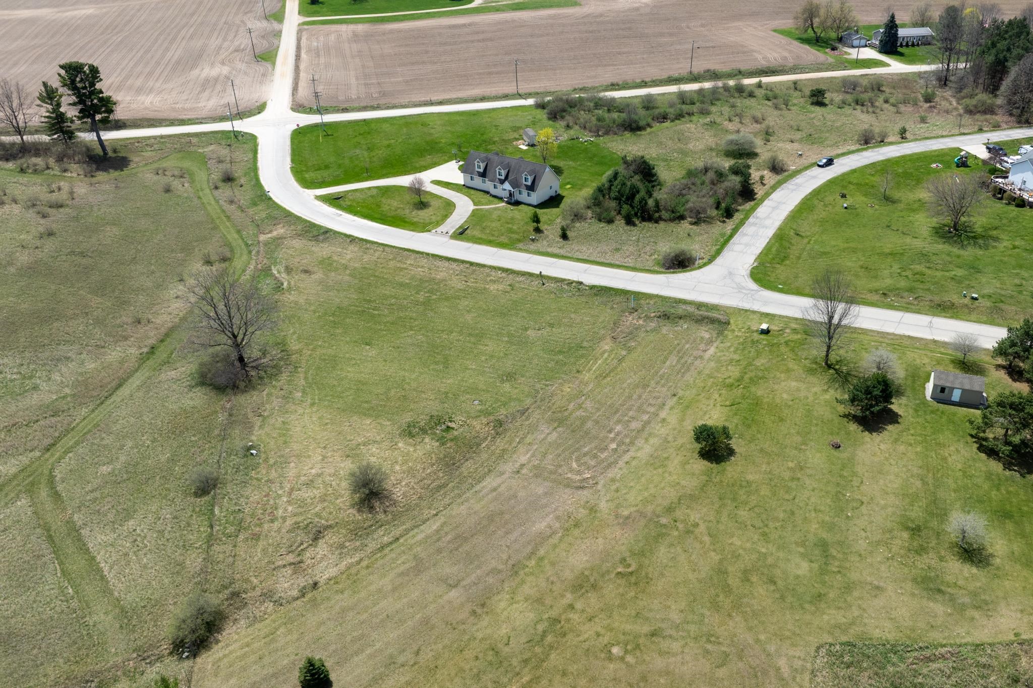 main property photo 12