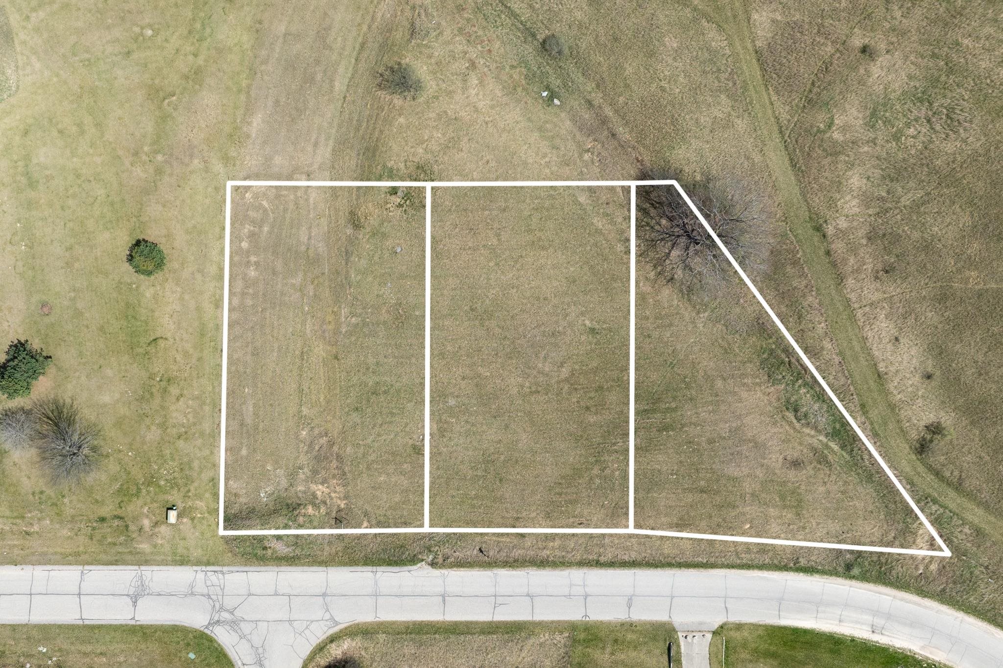 main property photo 24