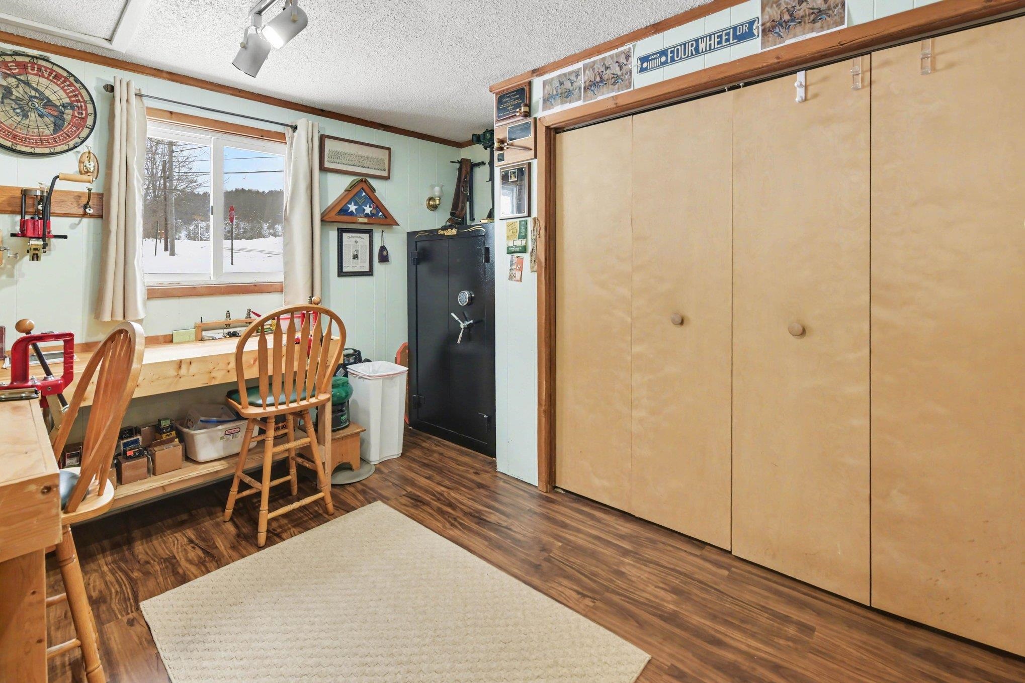 main property photo 15