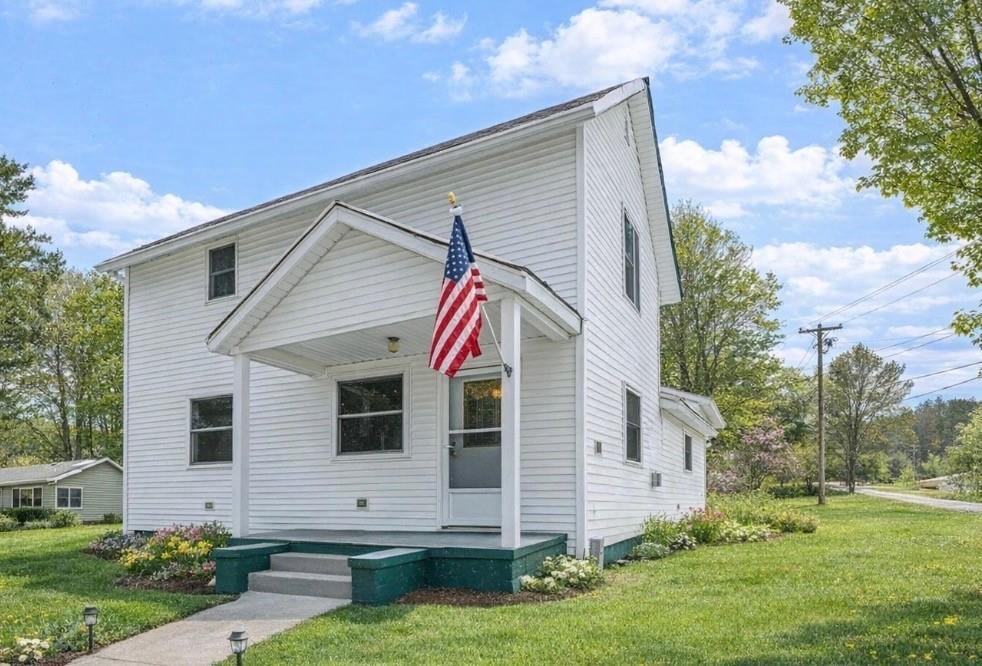 main property photo 3