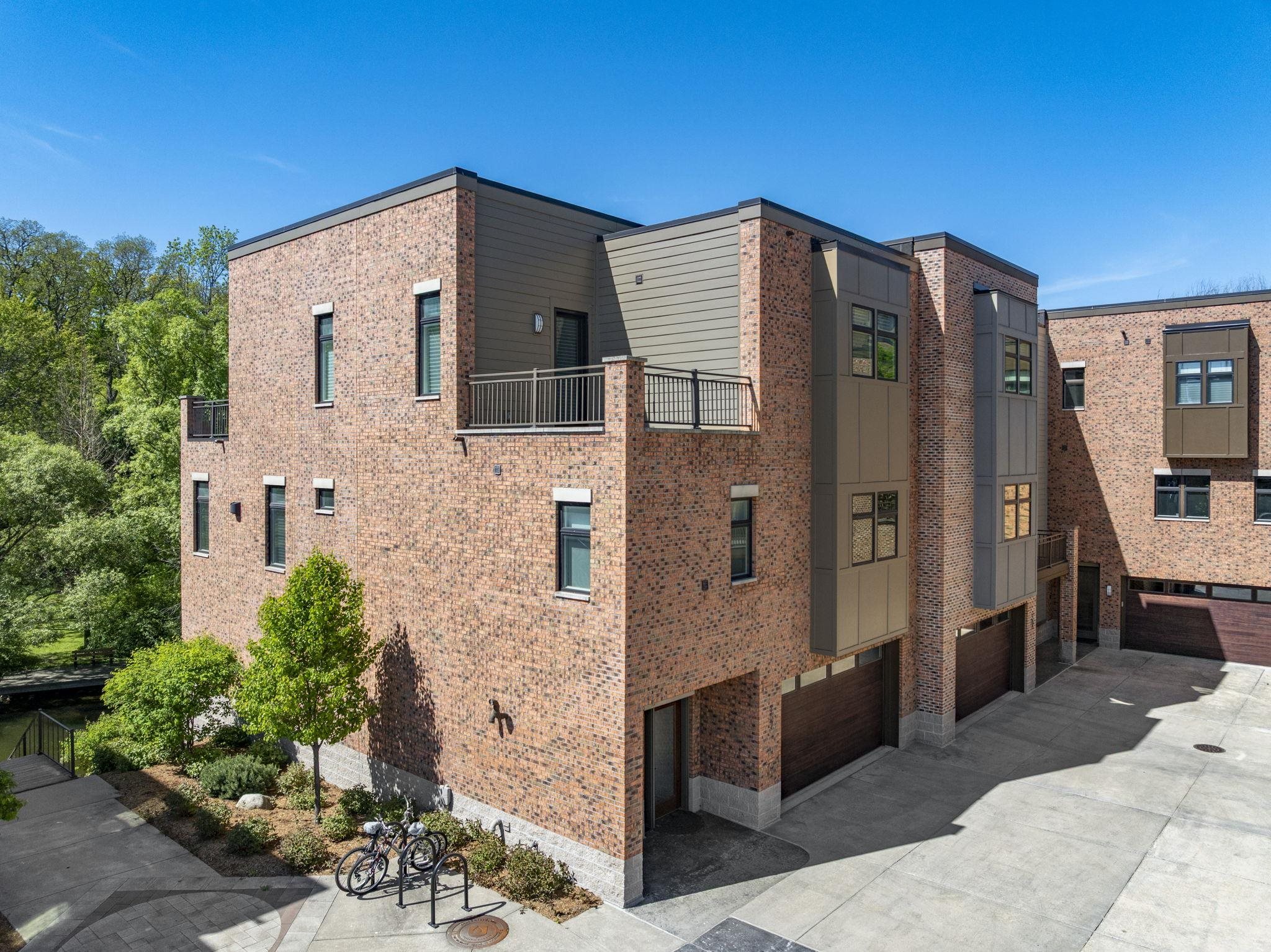 main property photo 67