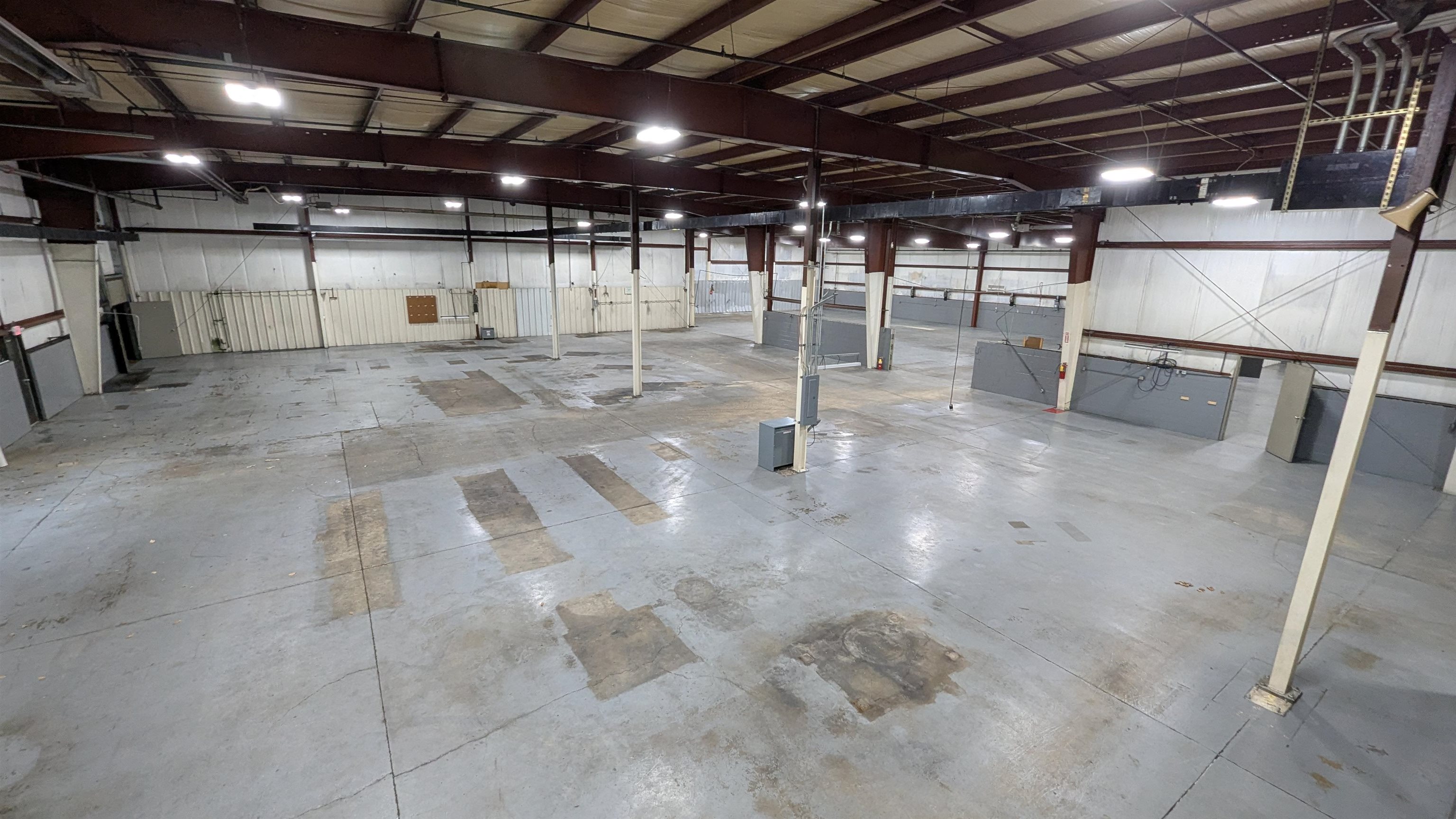 main property photo 8