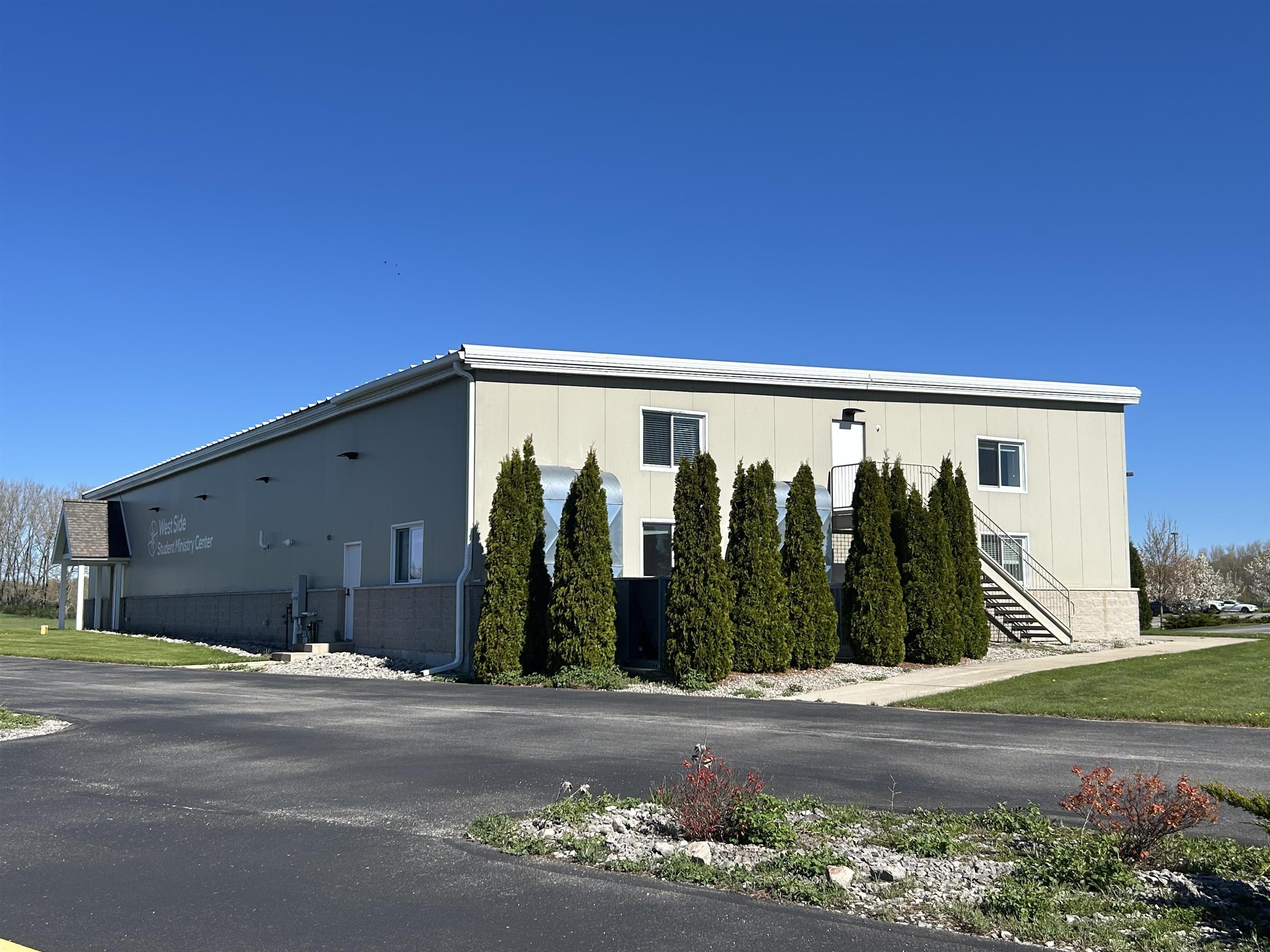 main property photo 3