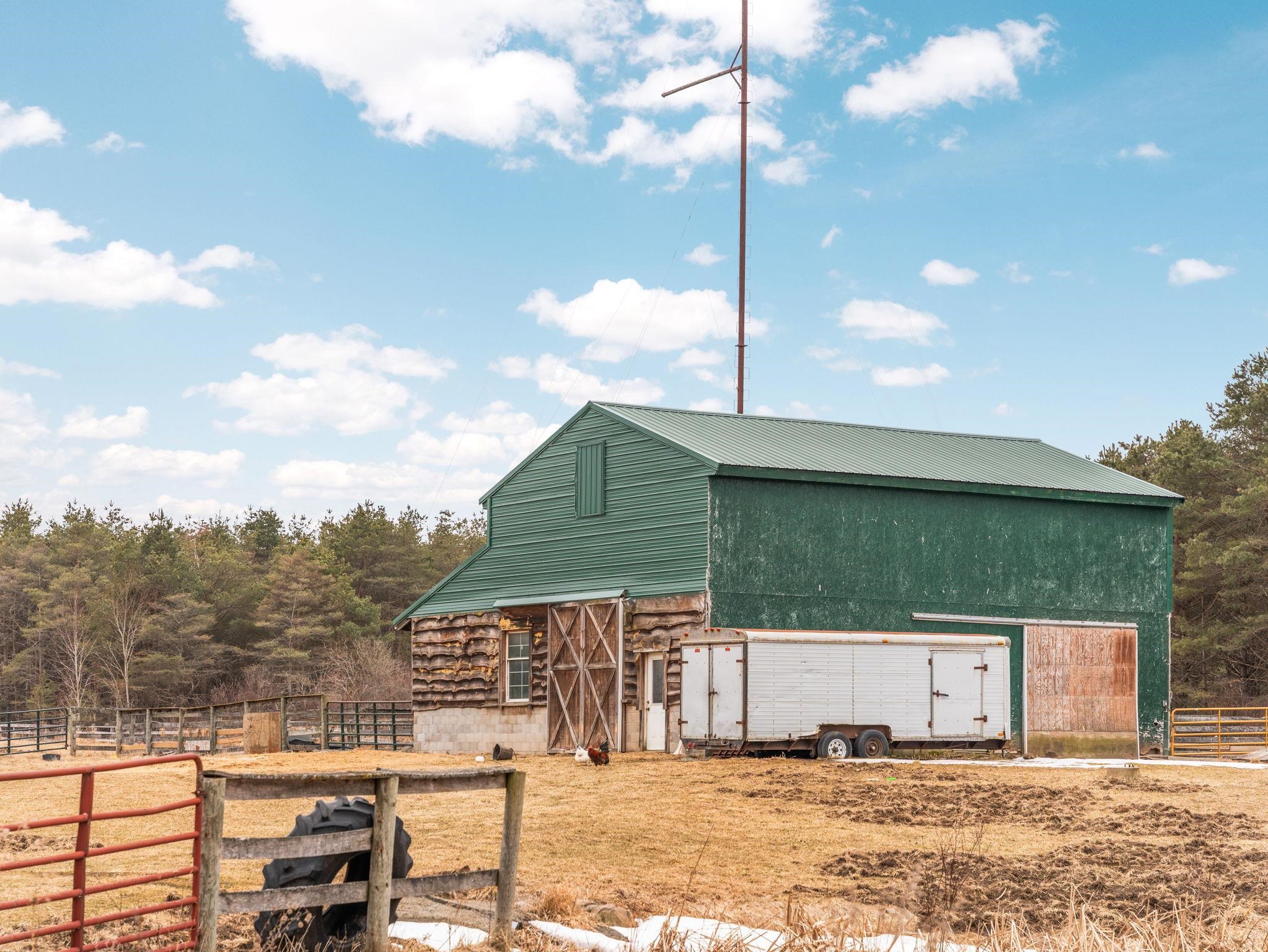 main property photo 3