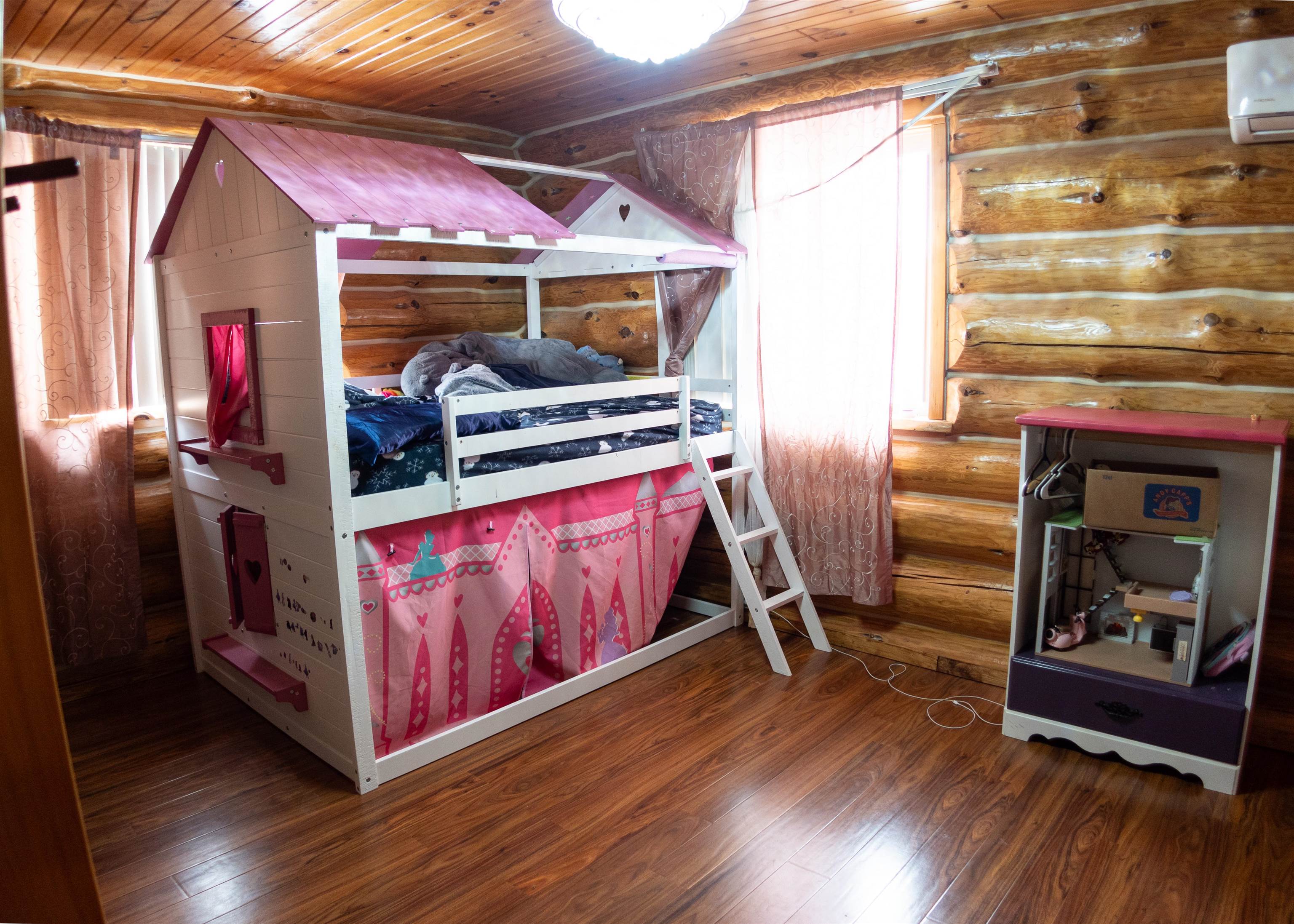 main property photo 34