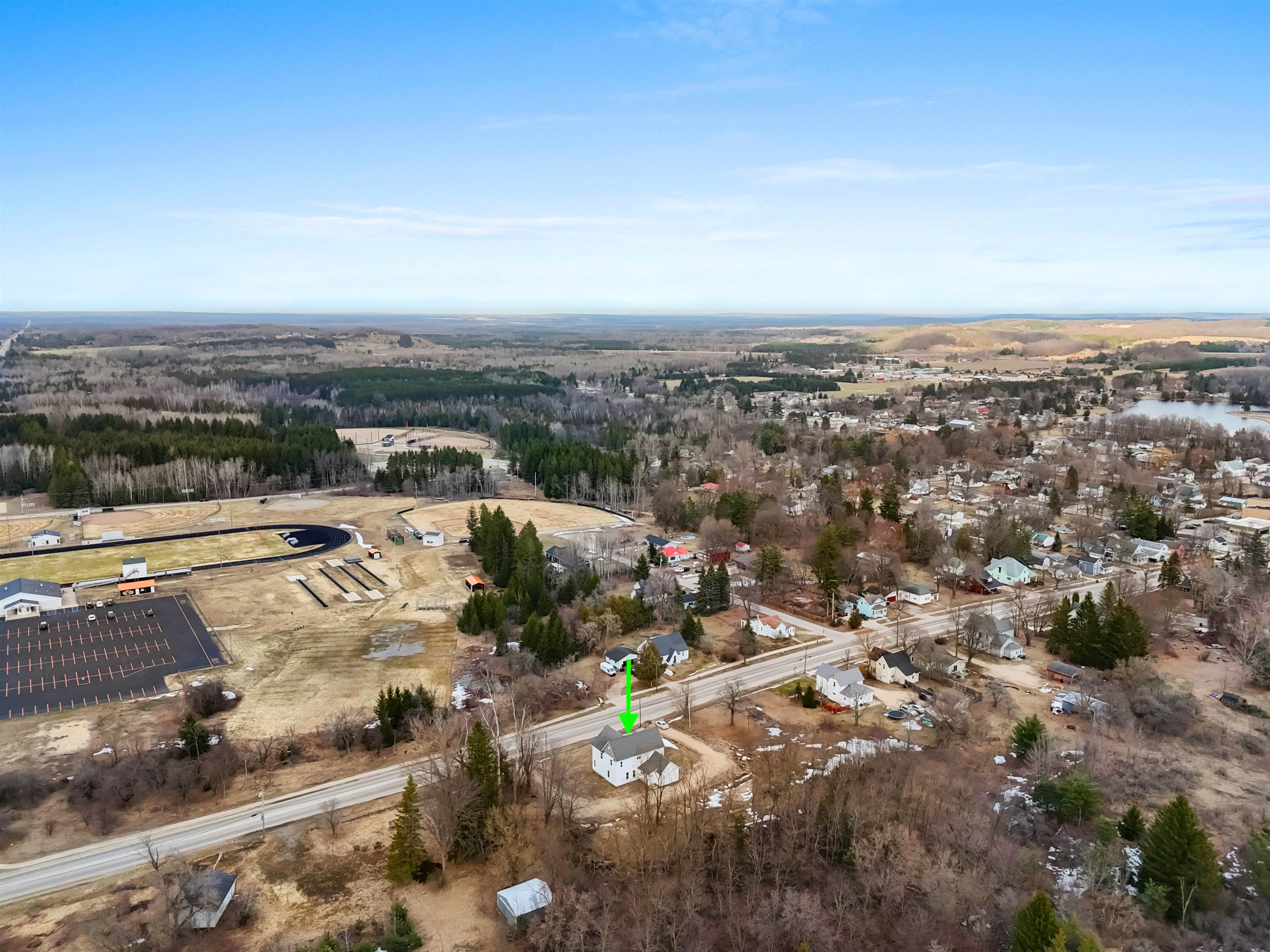 main property photo 9